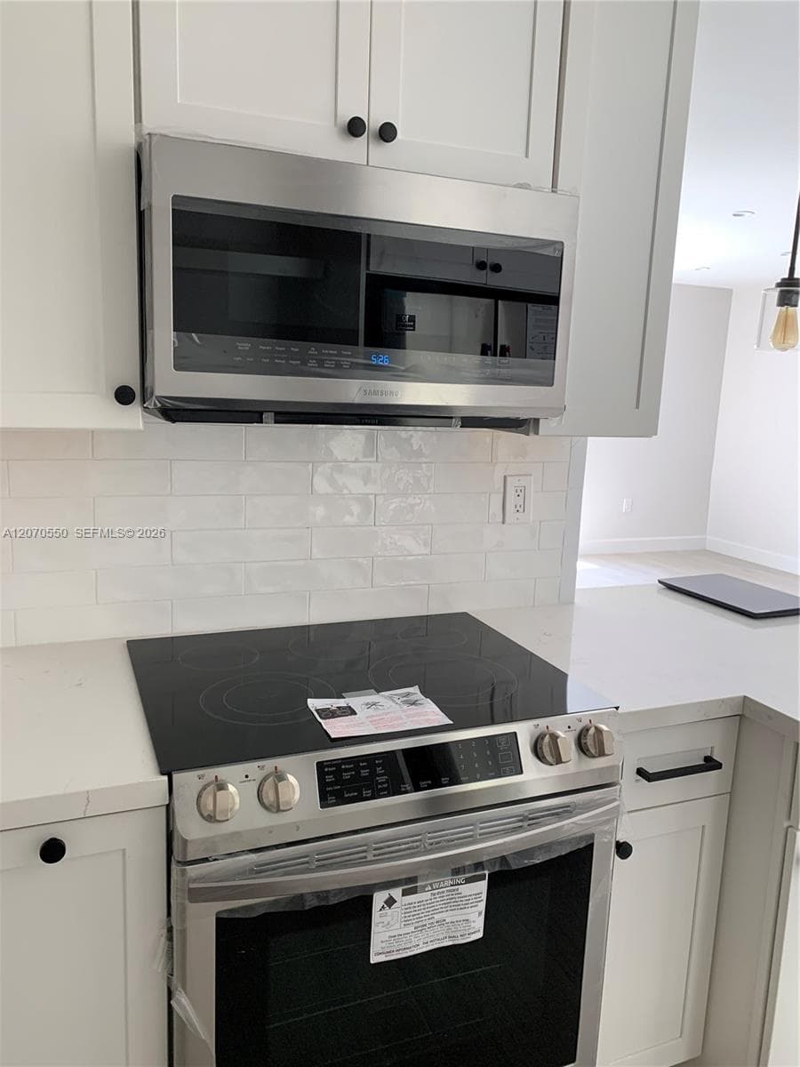 8325 SW 72nd Ave # 305C, Miami FL 33143 photo 4
