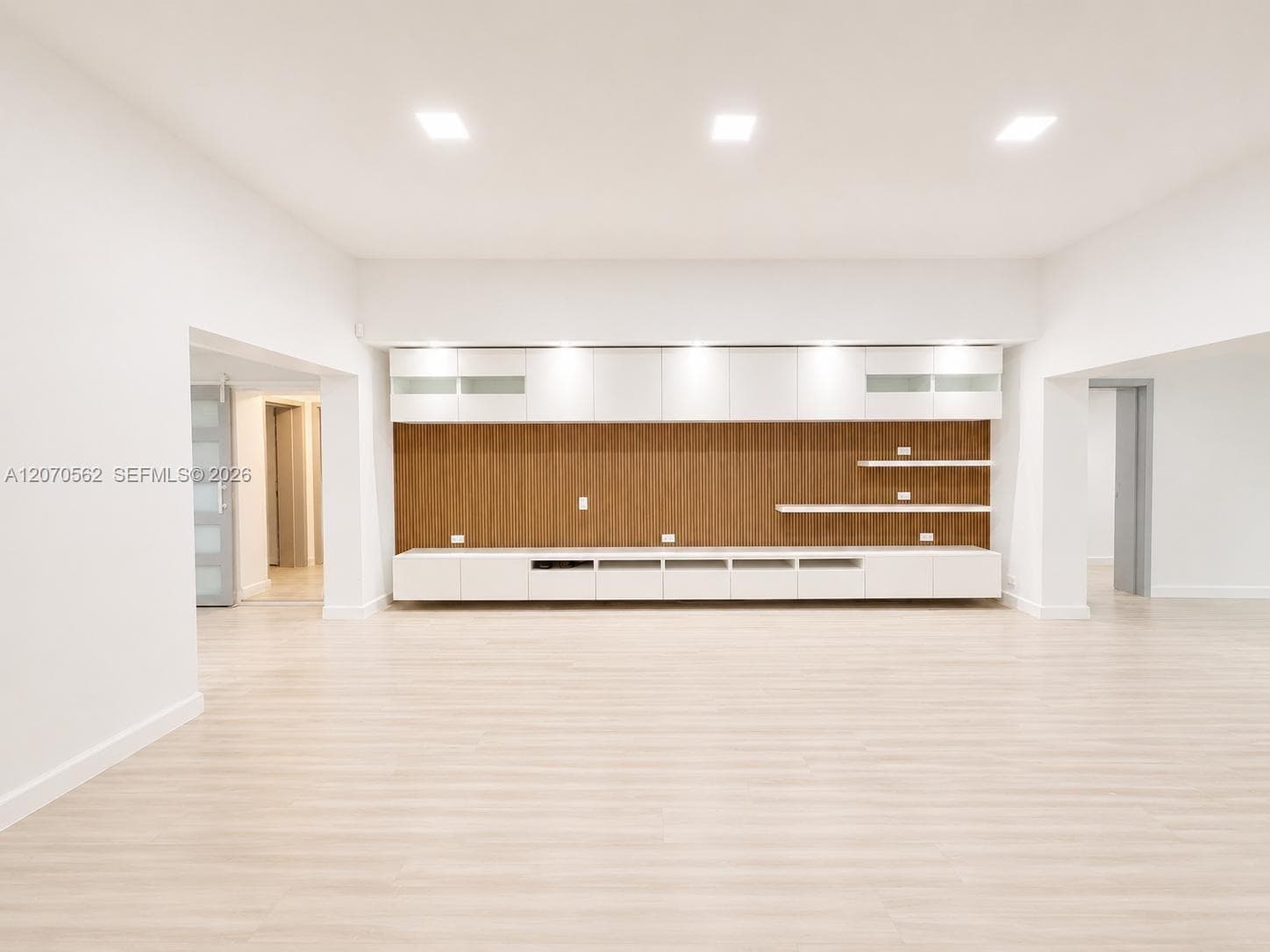 4726 Alton Rd, Miami Beach FL 33140 photo 3