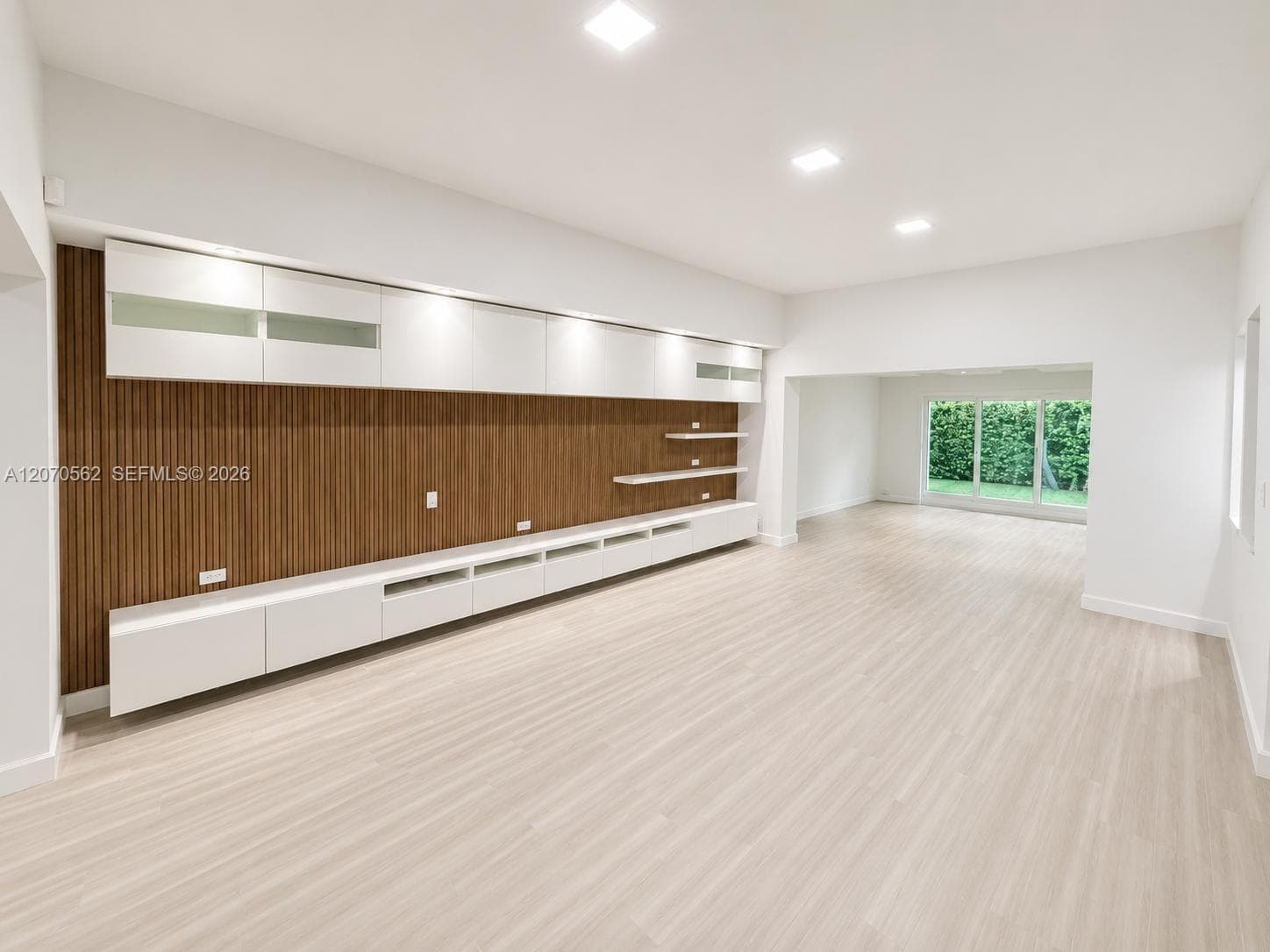 4726 Alton Rd, Miami Beach FL 33140 photo 4