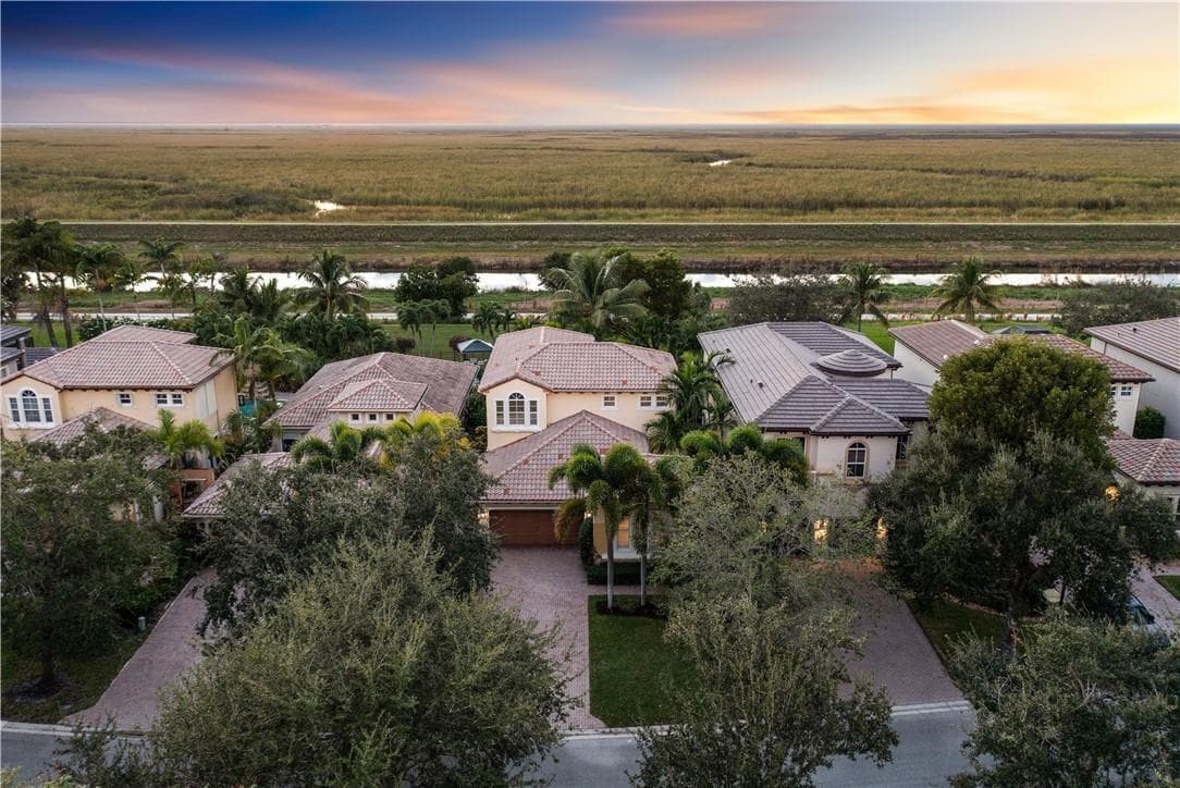 6679 NW 128TH Way, Parkland FL 33076