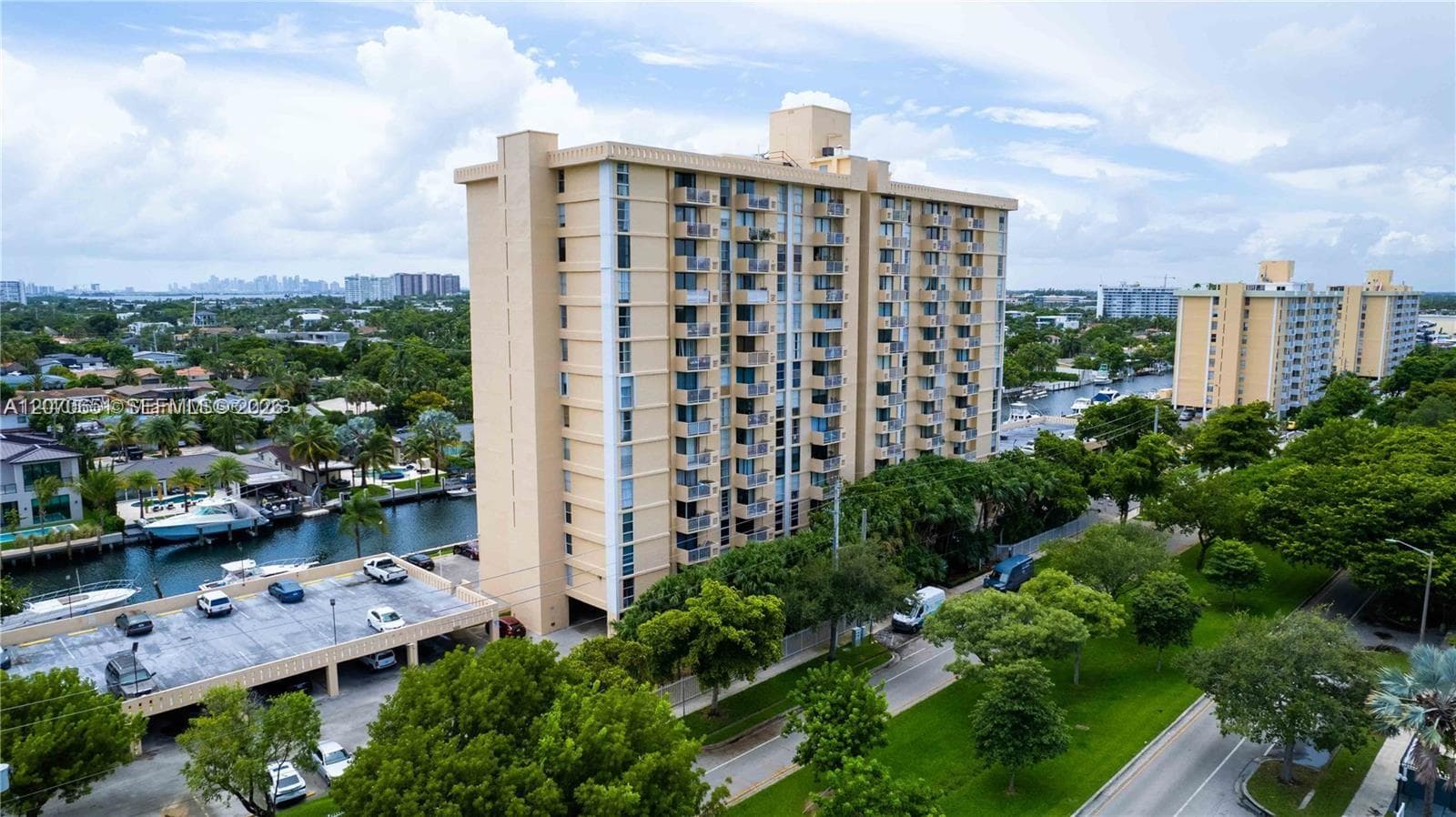 2350 NE 135th St # 403, North Miami FL 33181