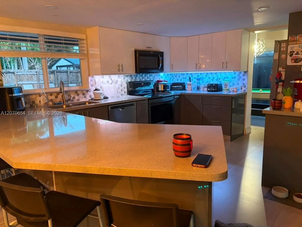 10051 SW 147th Pl, Miami FL 33196 photo 2