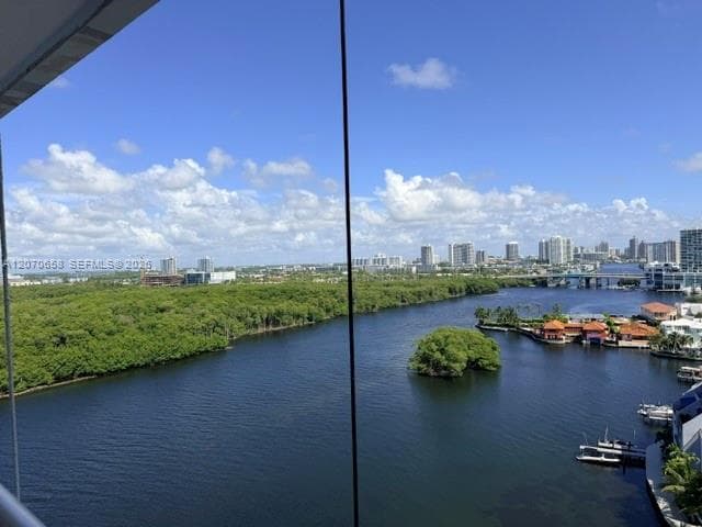 400 Kings Point Dr # PH1612, Sunny Isles Beach FL 33160