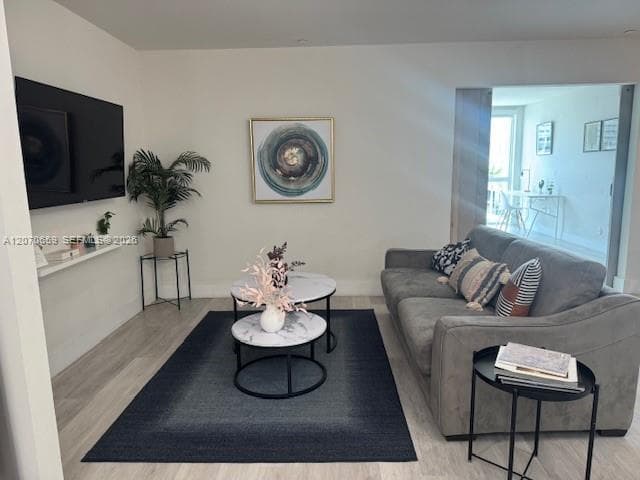 19380 NE 26 AVE # 304, Miami FL 33180 photo 4