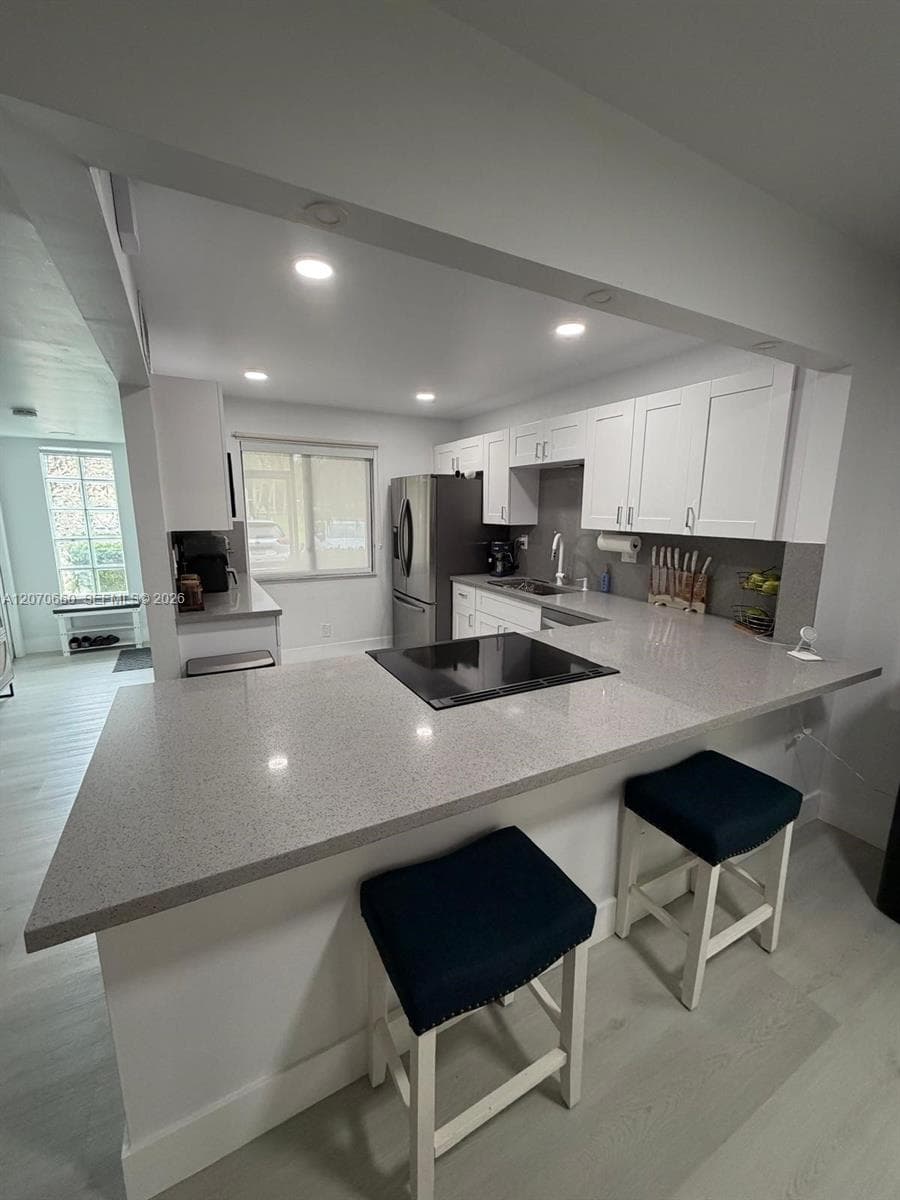 331 Lakeview Dr # 101, Weston FL 33326 photo 2