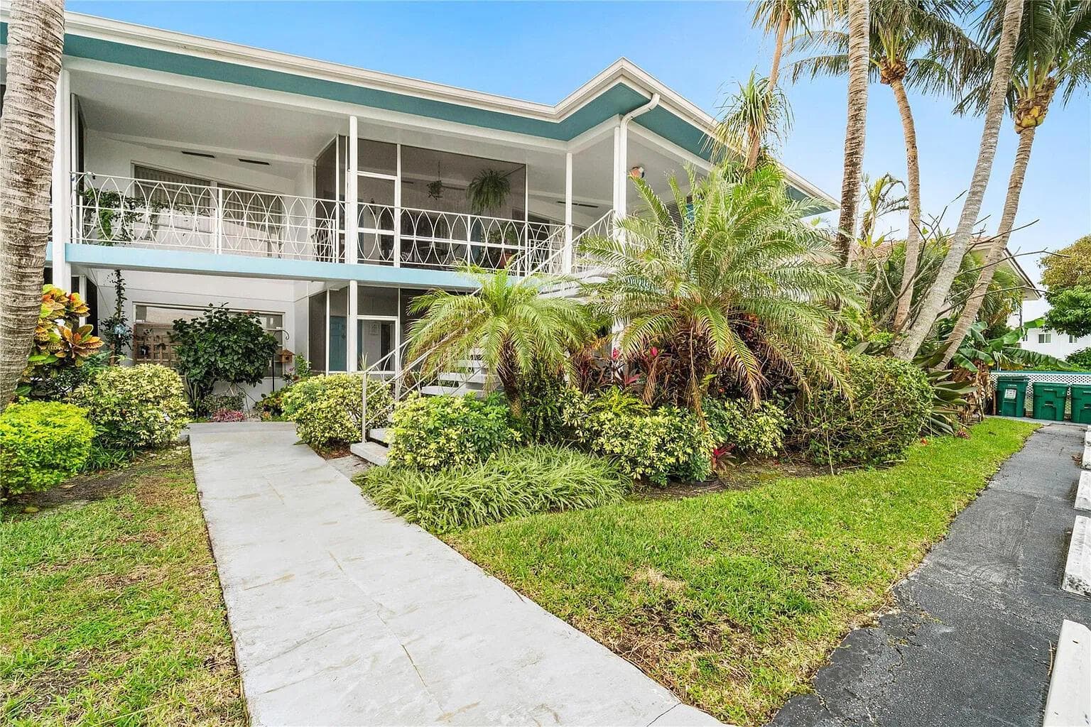 2748 NE 28TH # 10, Lighthouse Point FL 33064 photo 3
