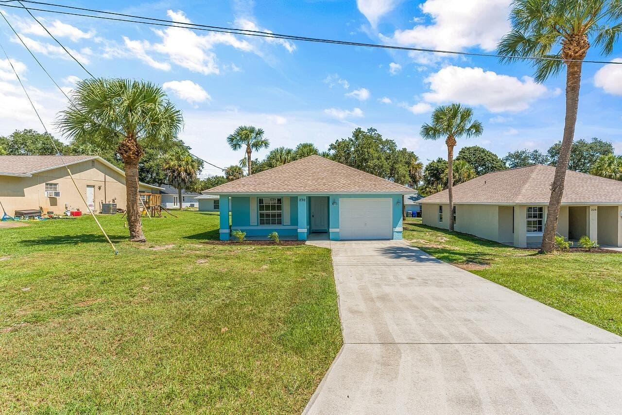 230 13th Street SW, Vero Beach FL 32962