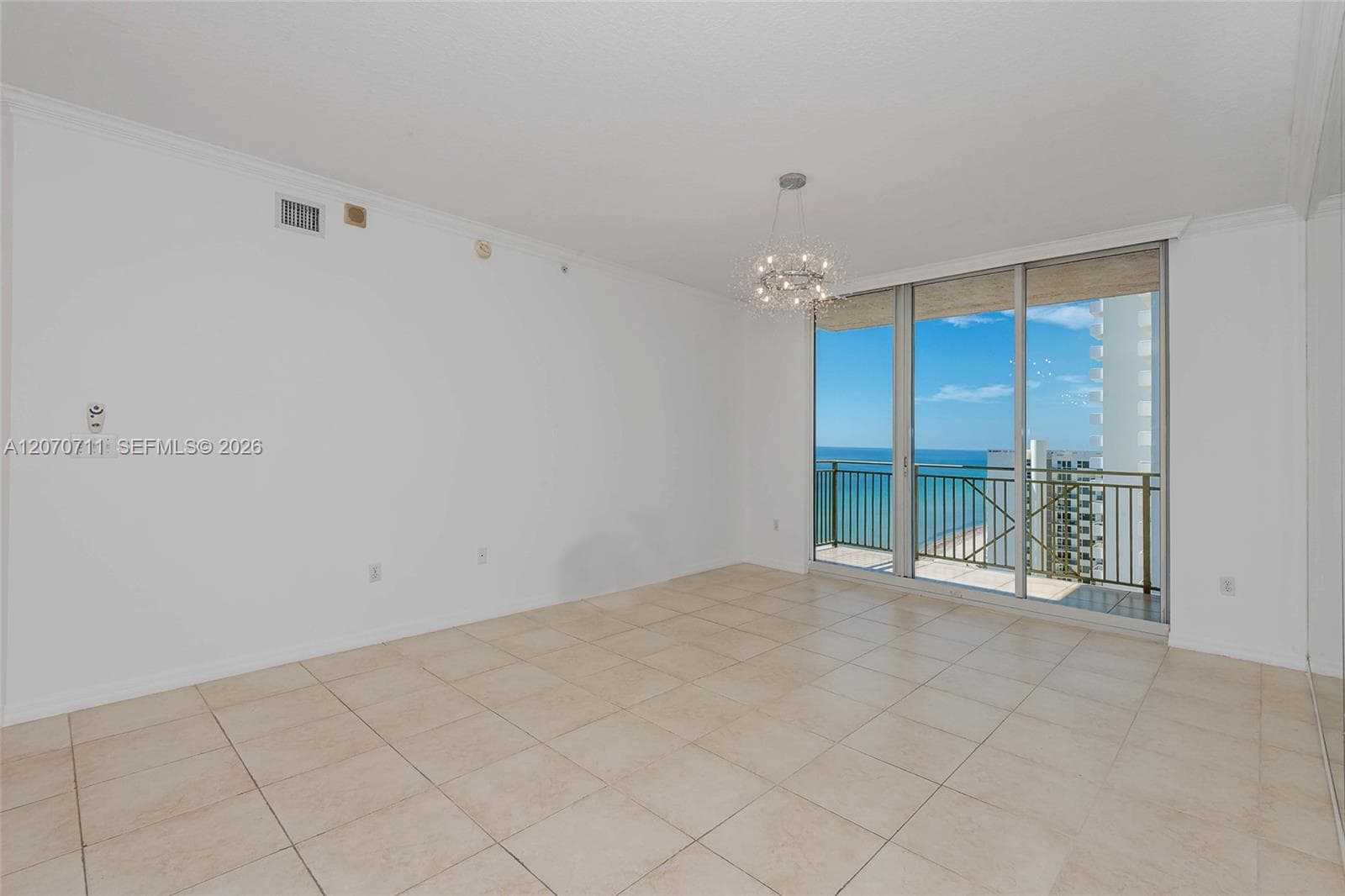 2080 S Ocean Dr, Hallandale Beach FL 33009 photo 4
