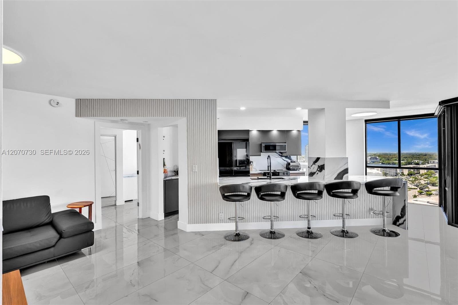 1000 W Island Blvd # 1710, Aventura FL 33160 photo 3