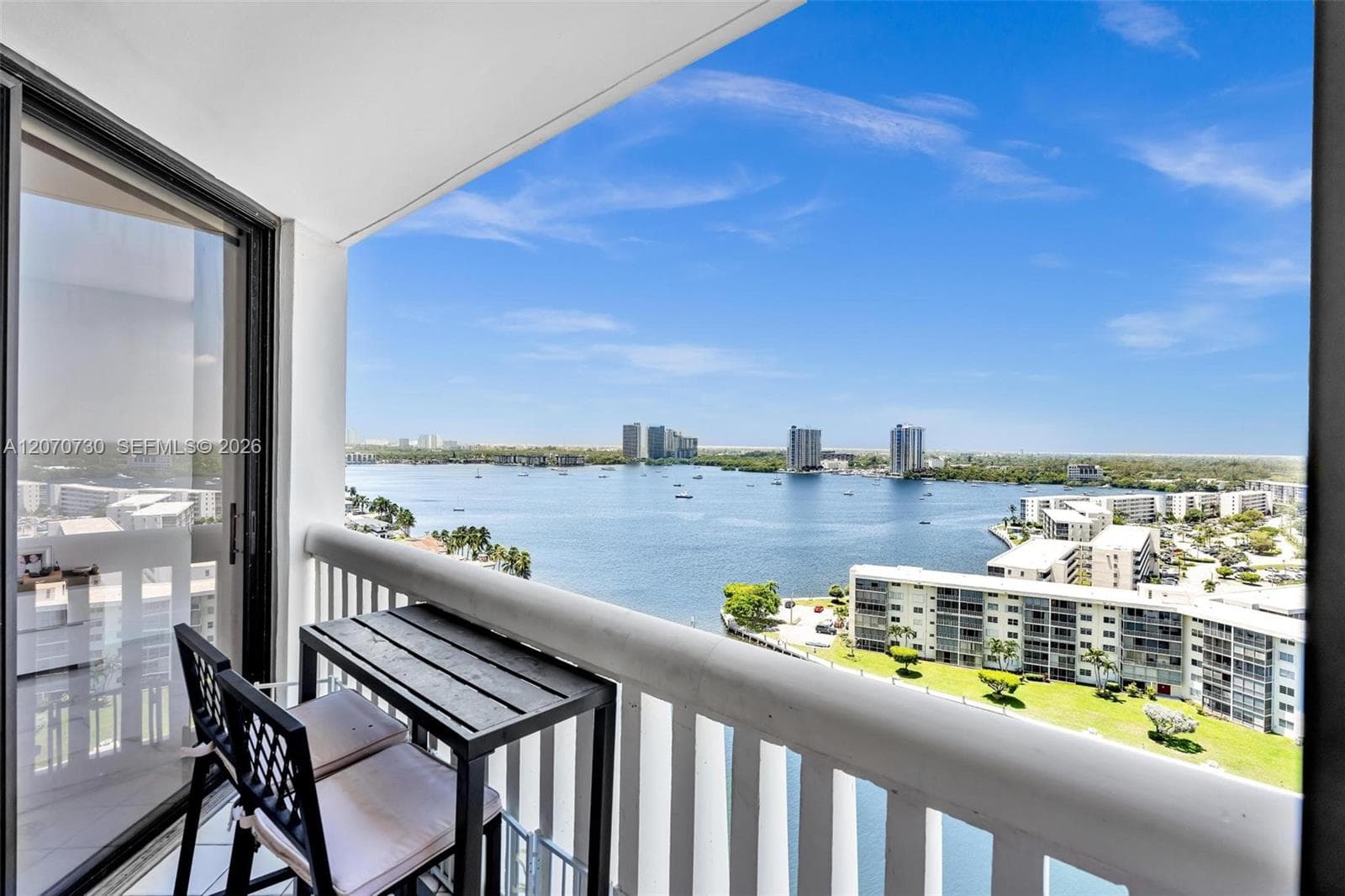 1000 W Island Blvd # 1710, Aventura FL 33160