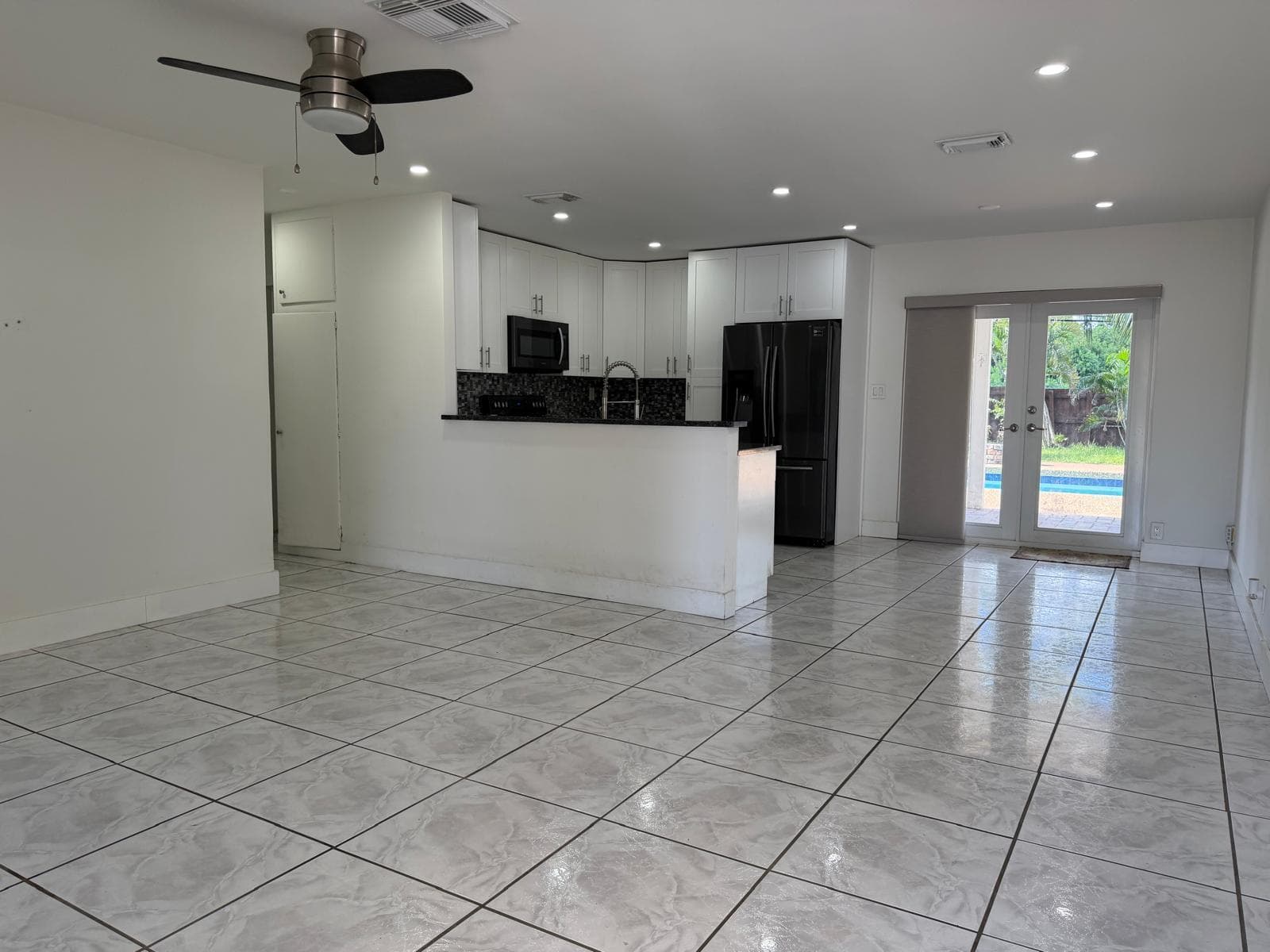 630 NE 23RD Court, Pompano Beach FL 33064 photo 5