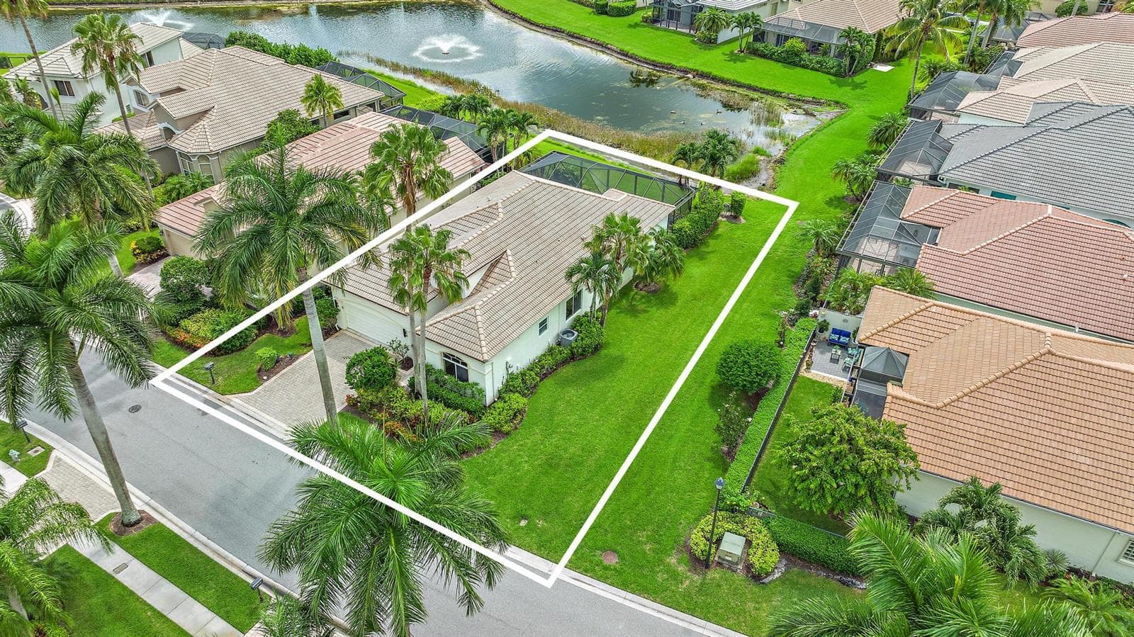 10918 GRANDE Boulevard, West Palm Beach FL 33412 photo 2