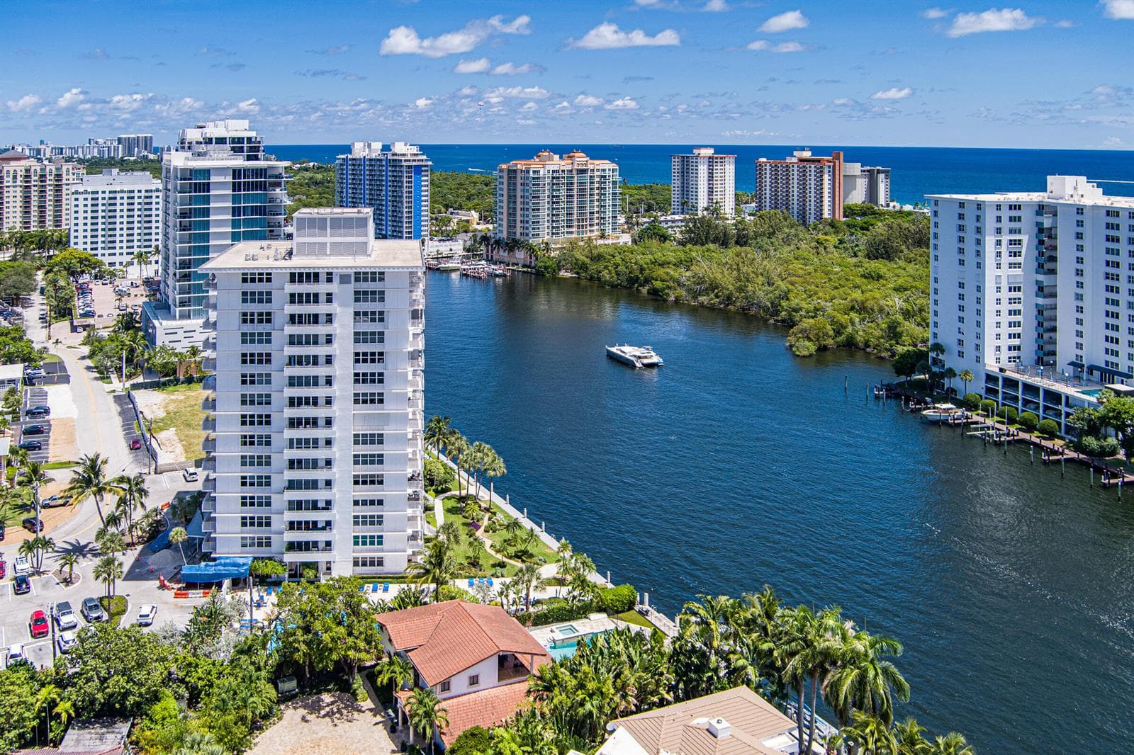 888 INTRACOASTAL Drive # 3D, Fort Lauderdale, FL 33304 photo 2