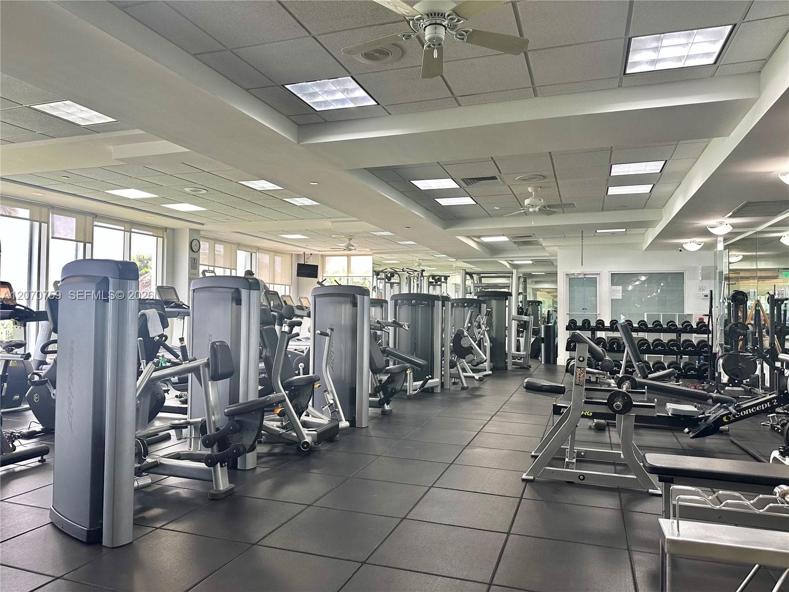 16425 E Collins Ave # 1215, Sunny Isles Beach FL 33160 photo 2
