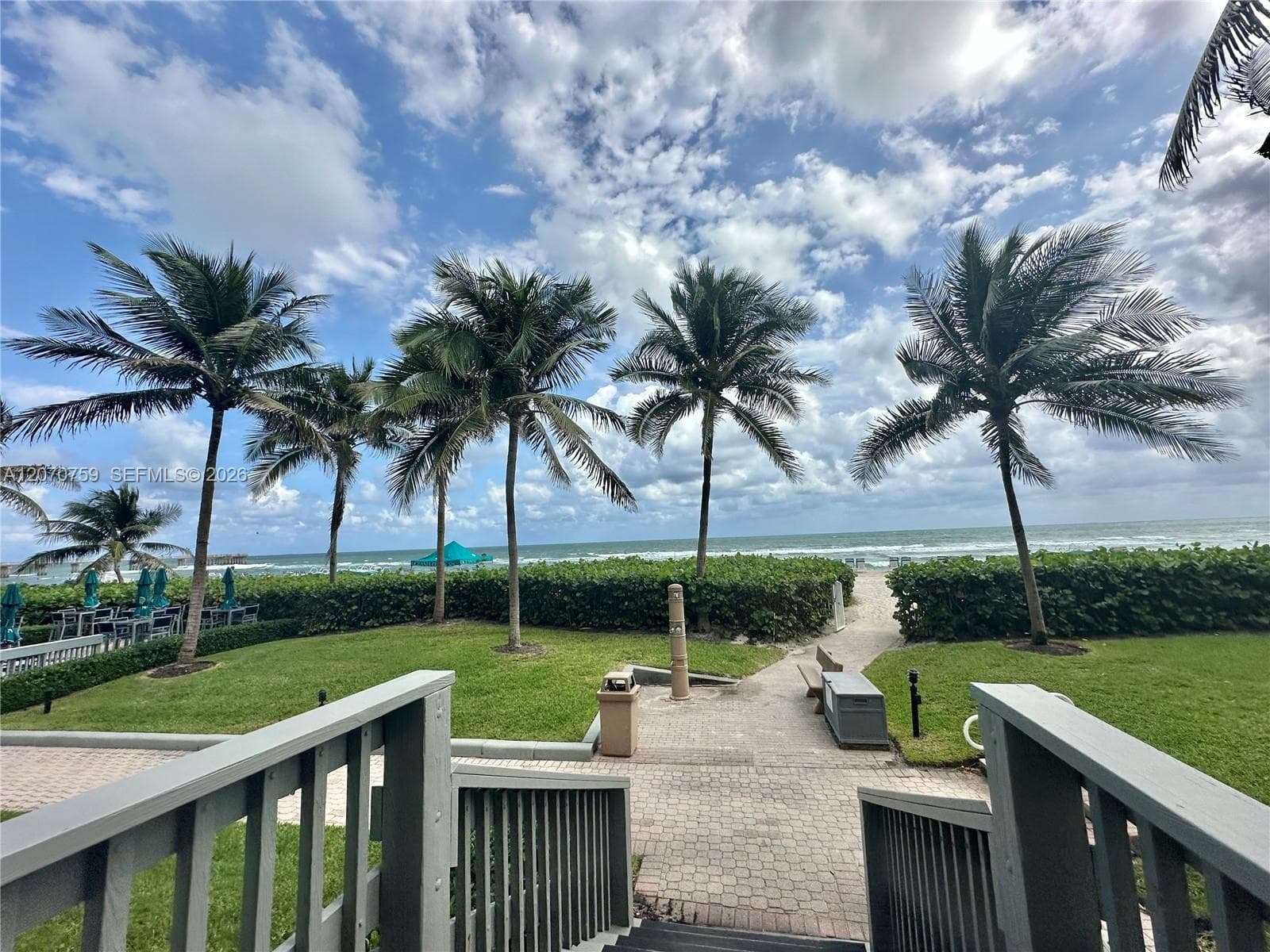 16425 E Collins Ave # 1215, Sunny Isles Beach FL 33160