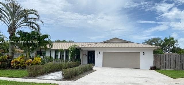 6020 SW 17th Ct, Plantation FL 33317
