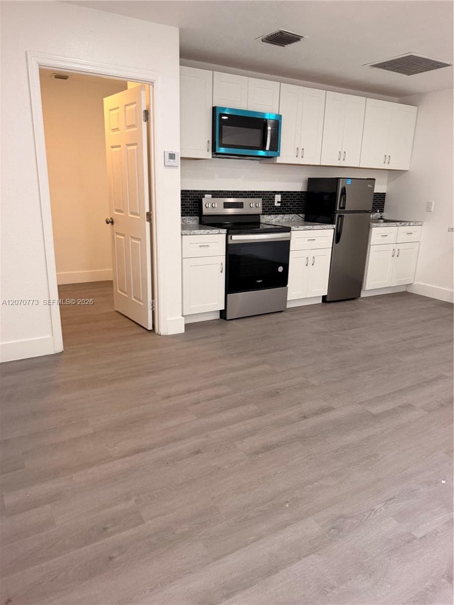 165 SW 5th Ct # 2, Deerfield Beach FL 33441 photo 3