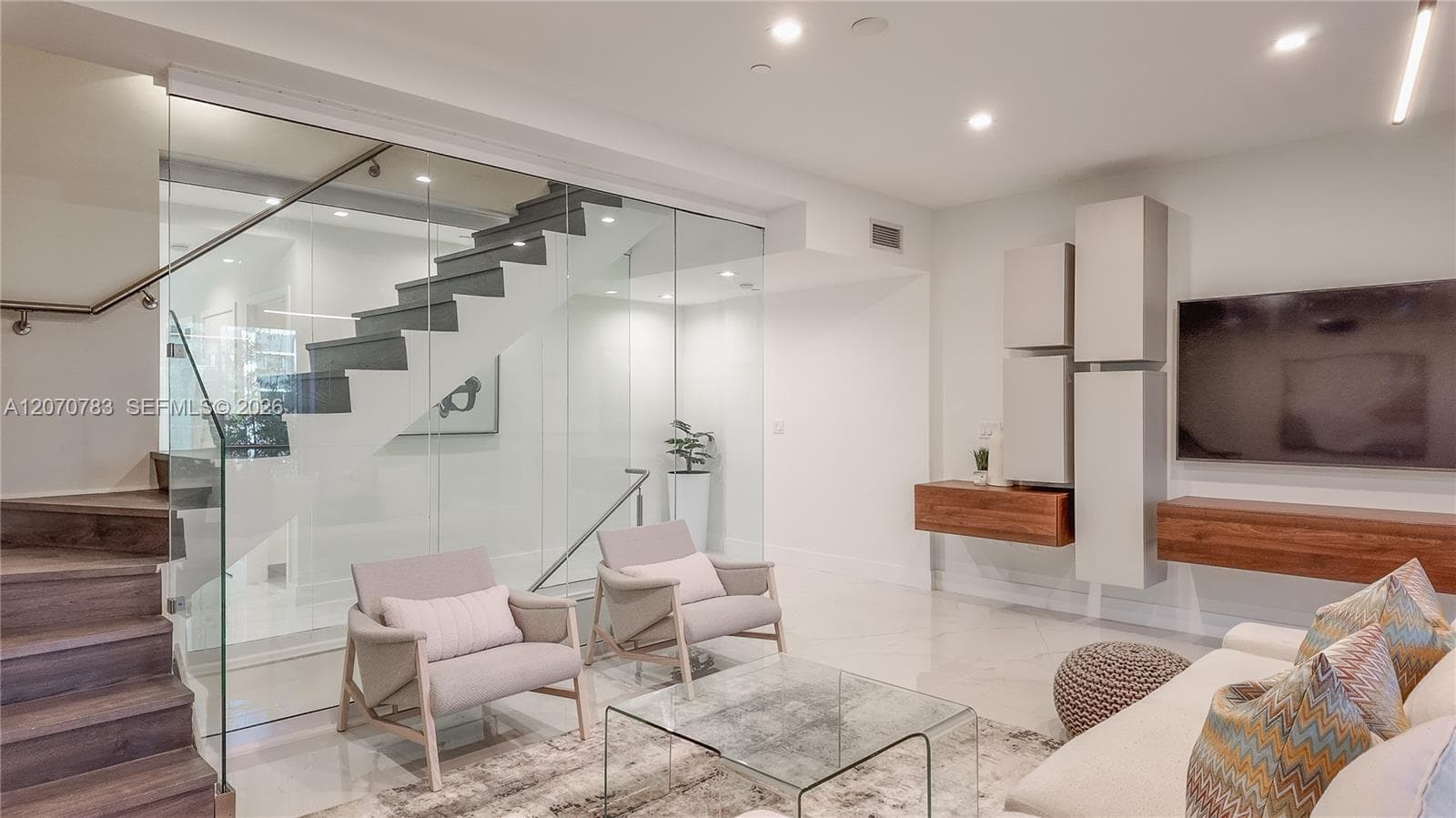 455 NE 39th St # 112, Miami FL 33137 photo 5