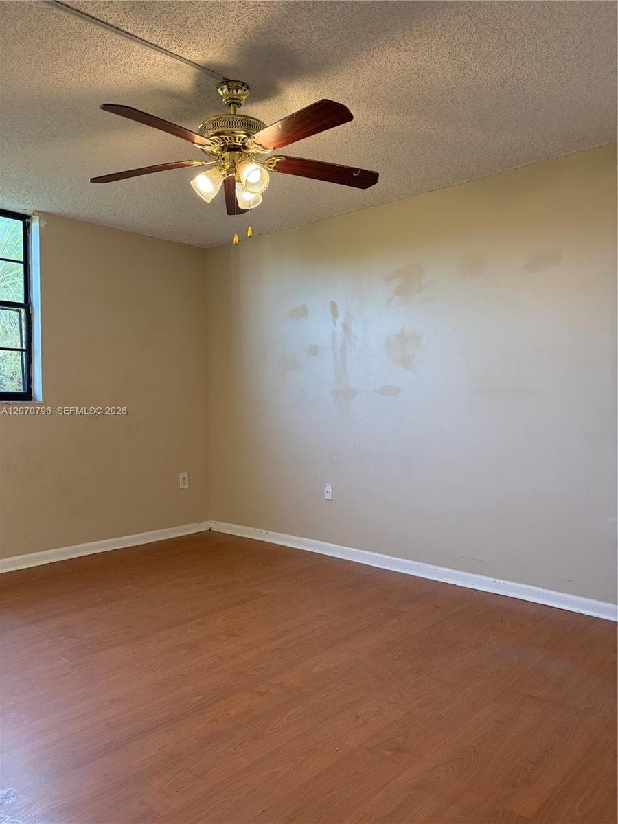 10865 SW 112th Ave # 313, Miami FL 33176 photo 3