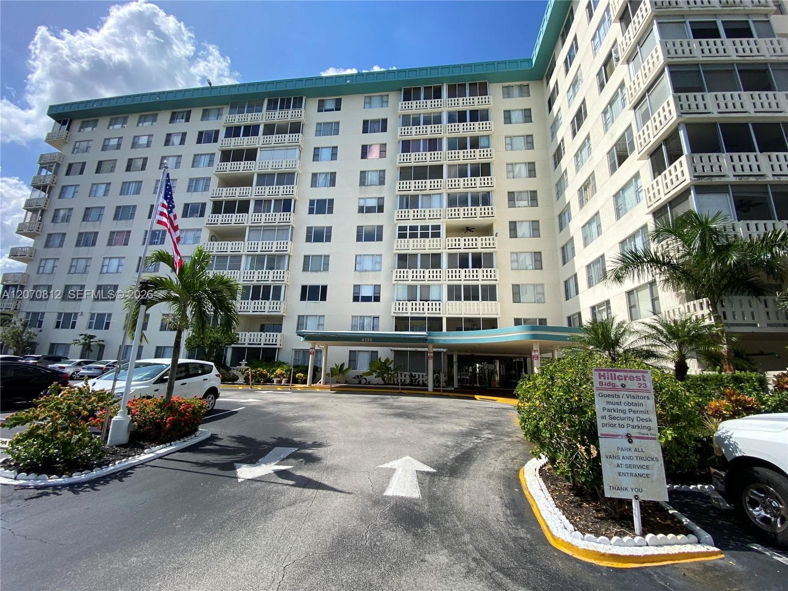 4330 Hillcrest Dr # 1009, Hollywood FL 33021
