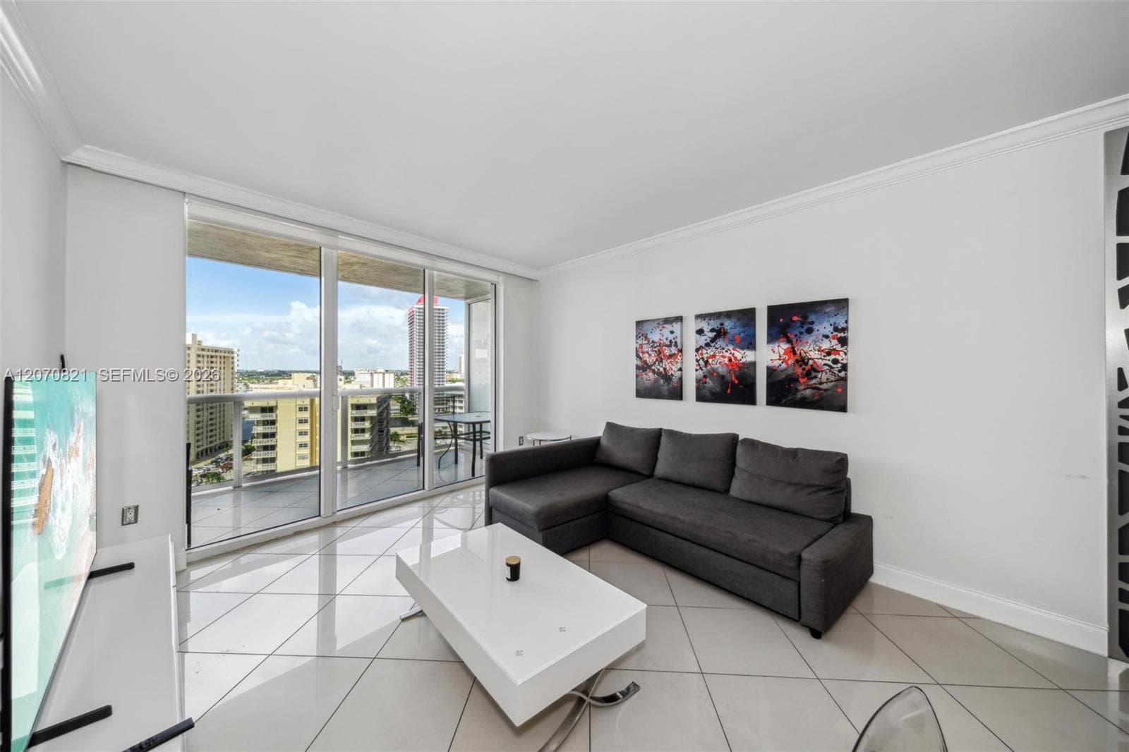 1800 S Ocean Dr # 1406, Hallandale Beach, FL 33009 photo 4