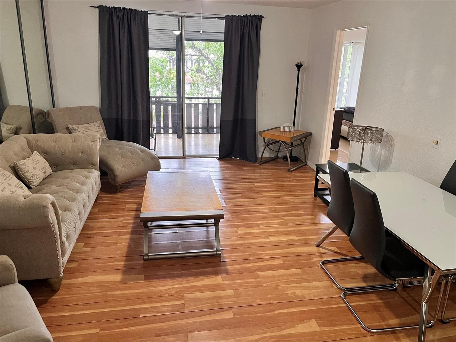 3710 Inverrary Drive # 3Y, Lauderhill FL 33319 photo 2