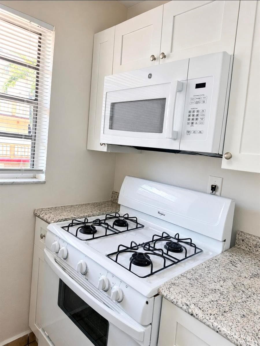 4655 Palm Avenue # 205, Hialeah FL 33012 photo 3