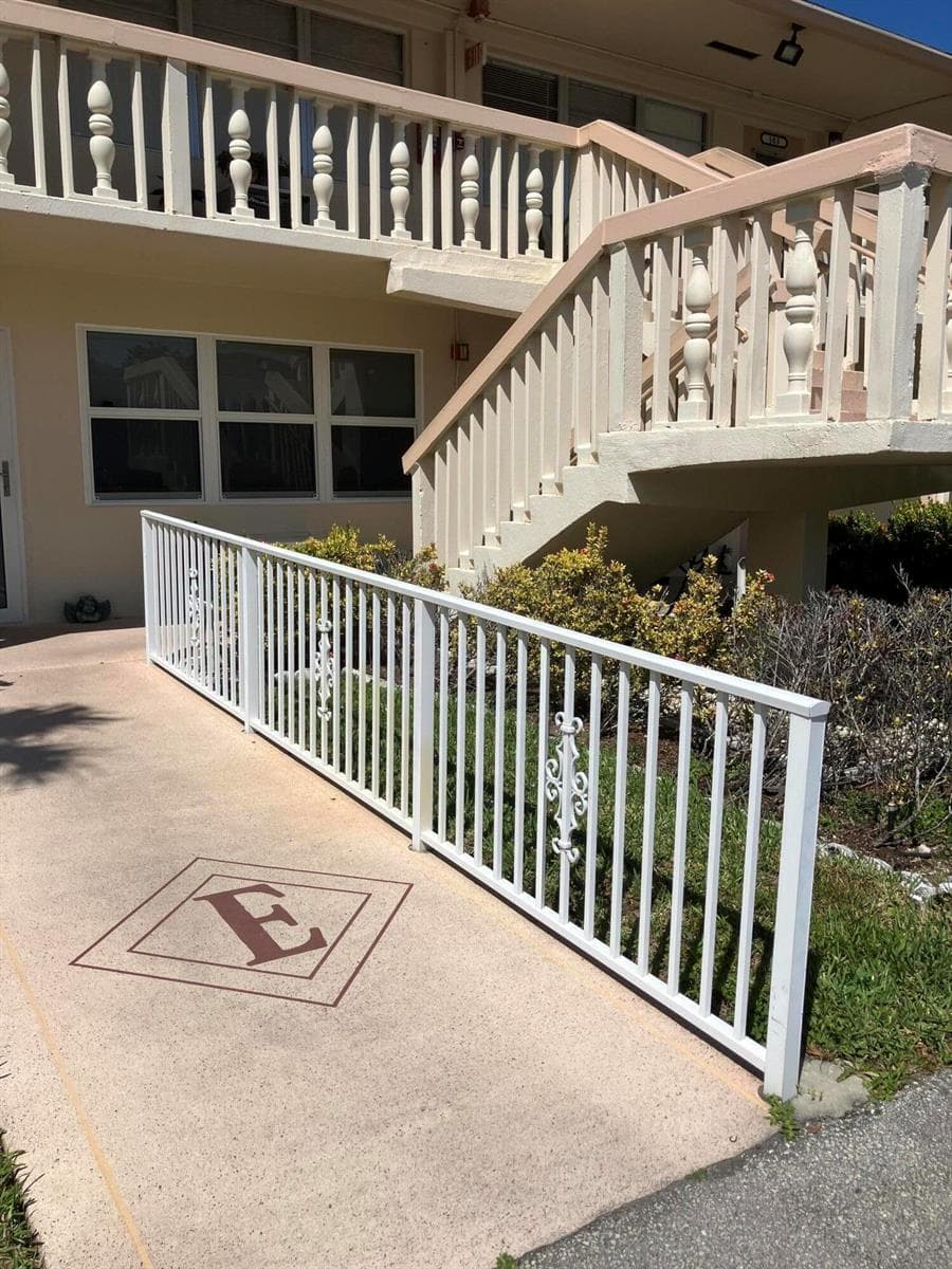 97 Ventnor E E # 97, Deerfield Beach FL 33442 photo 3