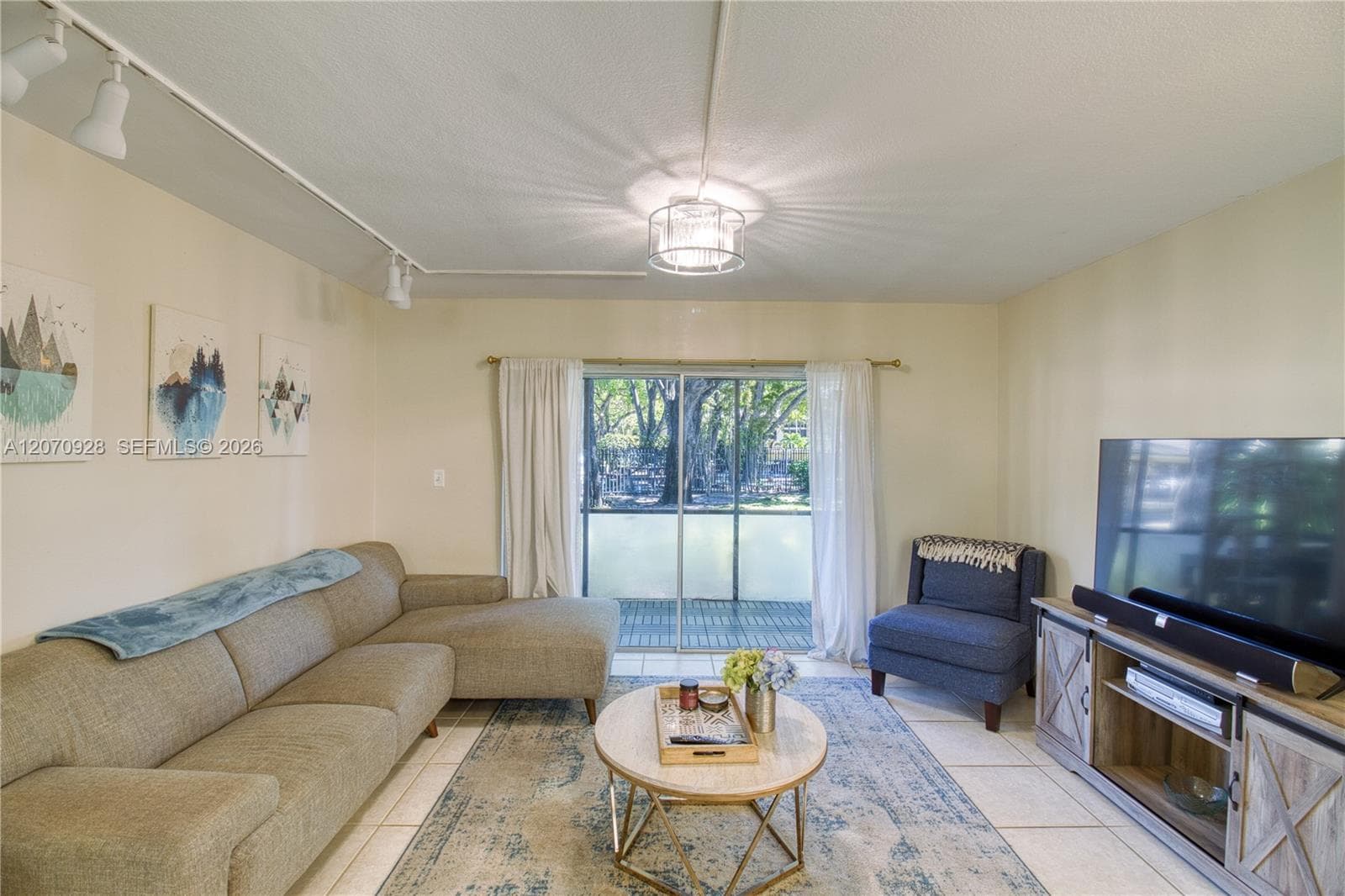 3095 N Oakland Forest Dr # 104, Oakland Park FL 33309 photo 3