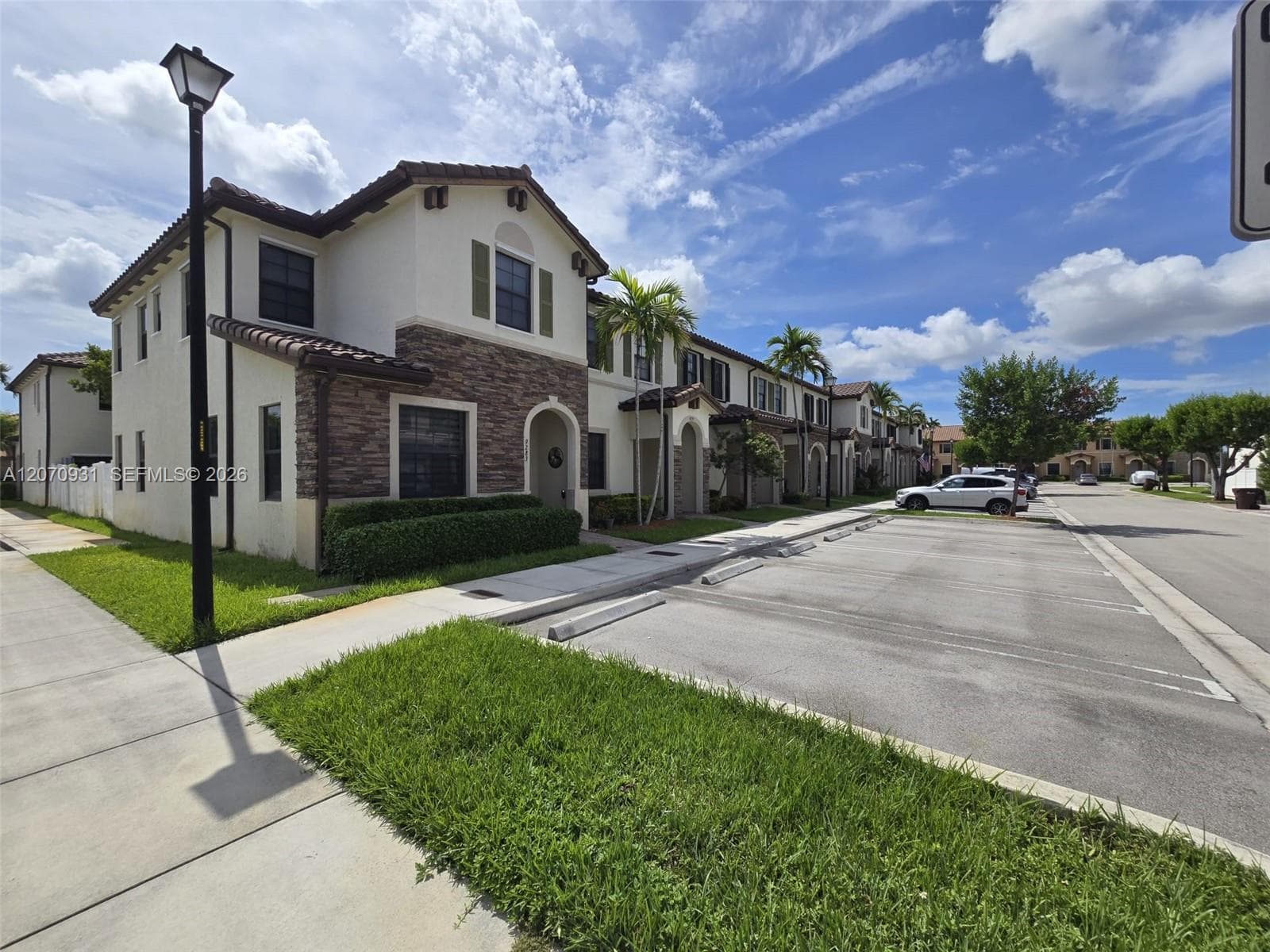 9267 W 34th Ct, Hialeah FL 33018 photo 5