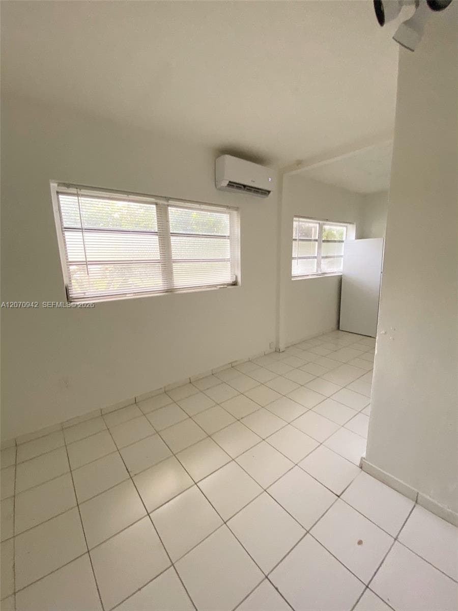 2612 Johnson St # 13, Hollywood FL 33020