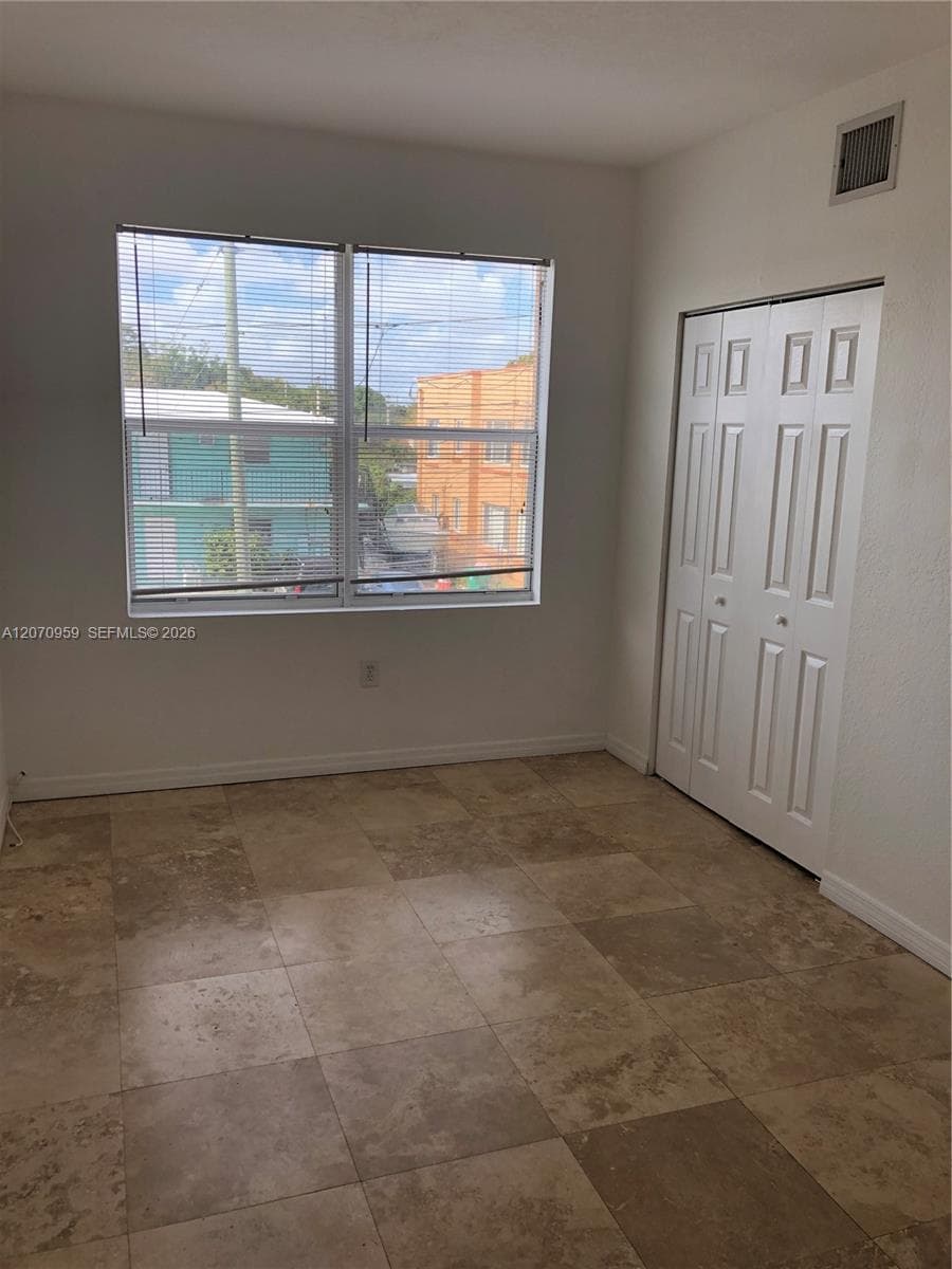 953 SW 10th St # 12, Miami FL 33130 photo 2