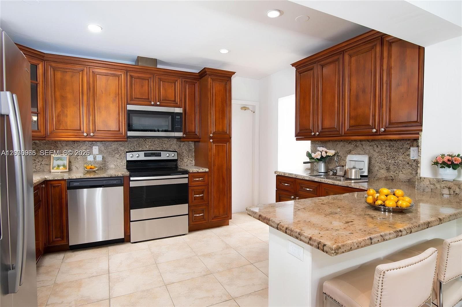 9310 SW 57th Ter, Miami, FL 33173 photo 4