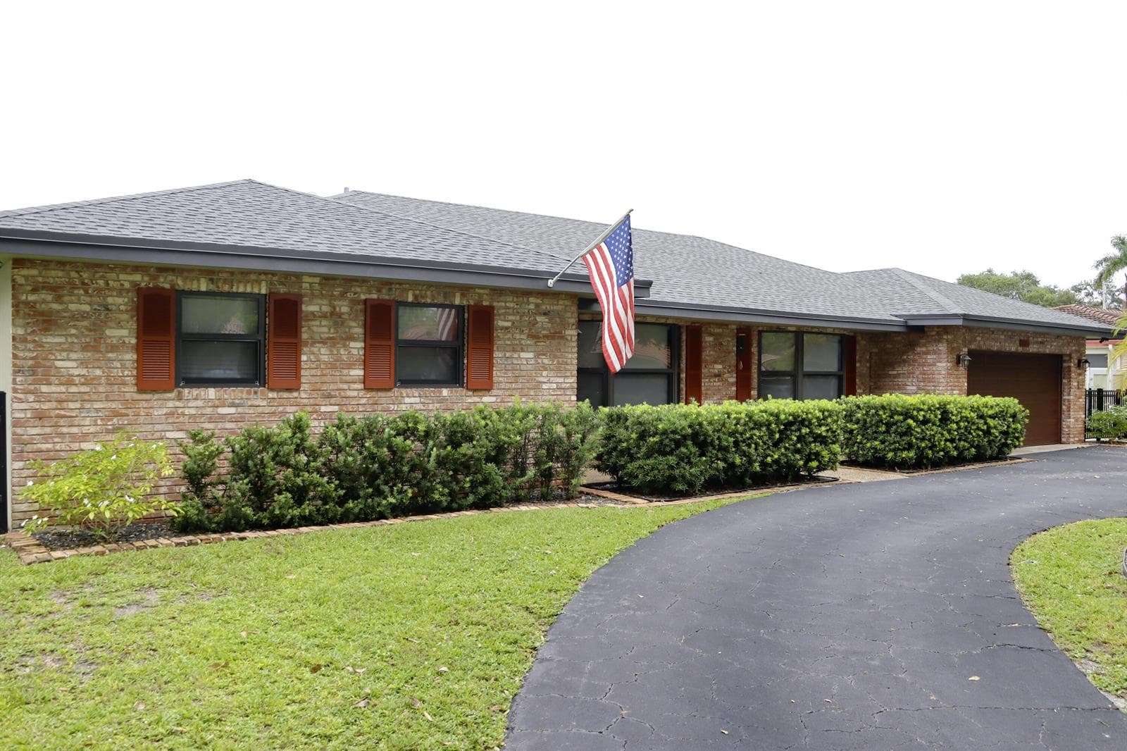 820 NW 73rd Terrace, Plantation FL 33317
