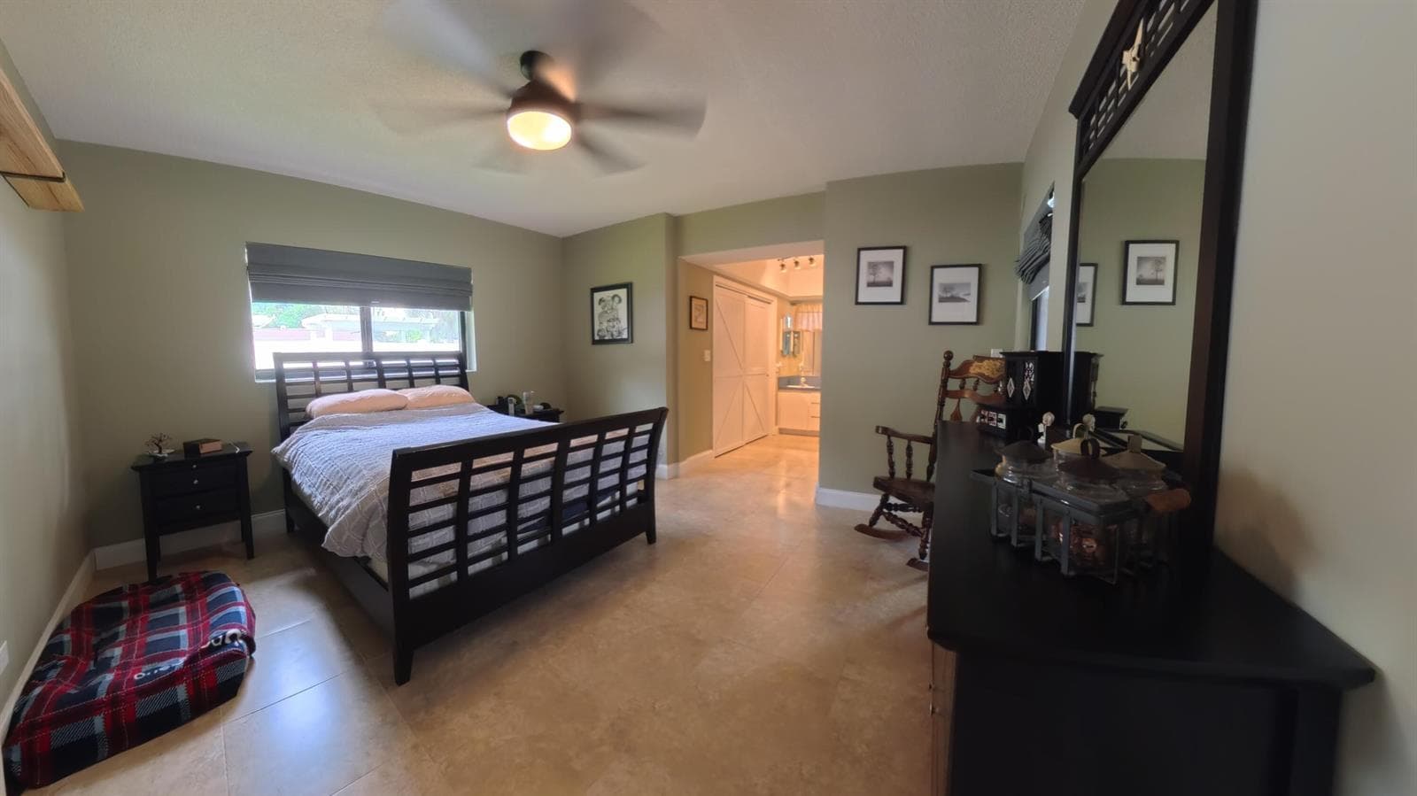 820 NW 73rd Terrace, Plantation FL 33317 photo 4