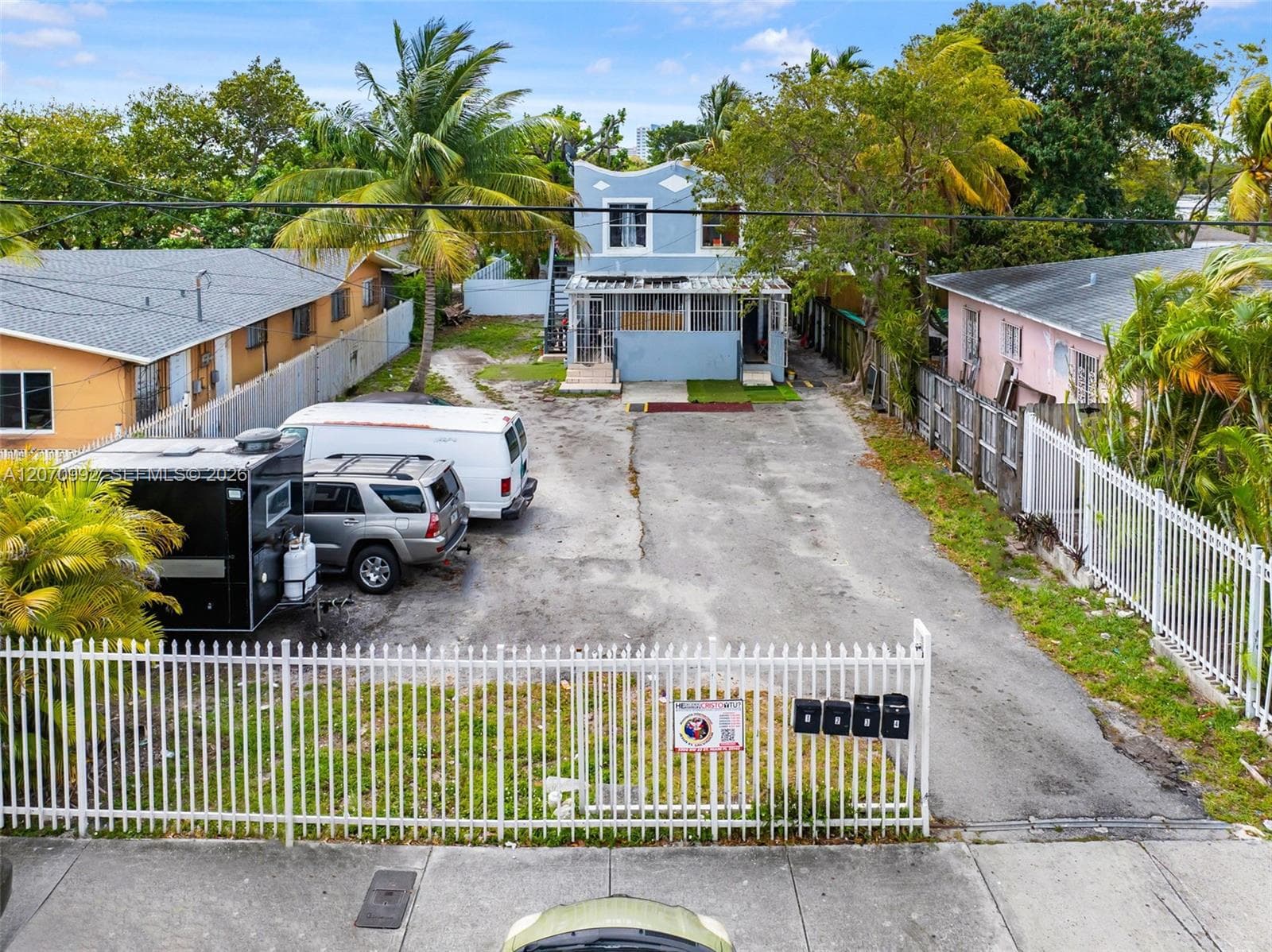 1236 NW 28th St # 2, Miami FL 33142 photo 4