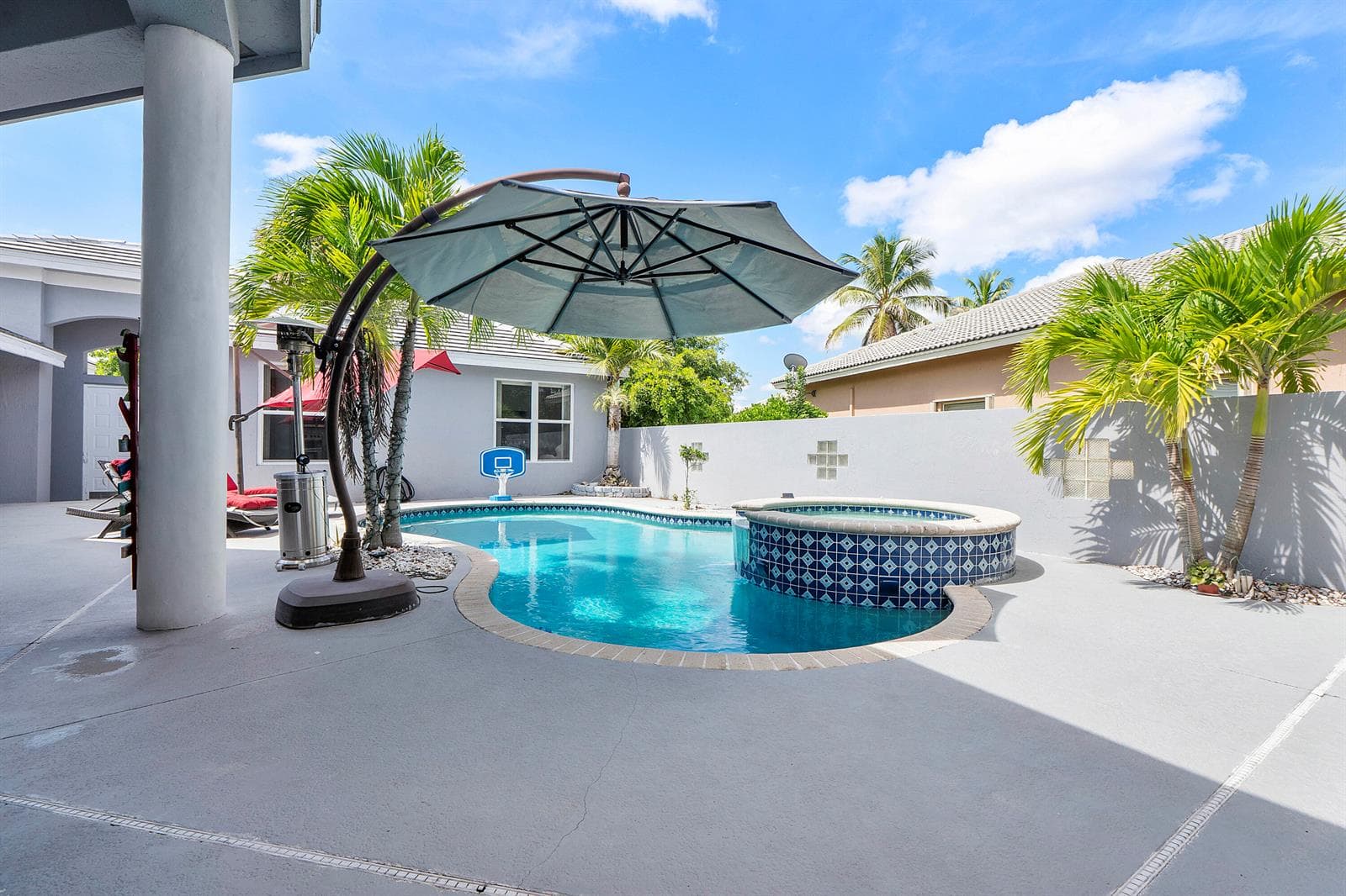 4862 Kensington Circle, Coral Springs FL 33076 photo 5
