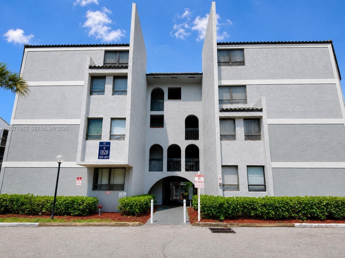 1820 N Congress Ave # 305, West Palm Beach FL 33401 photo 2
