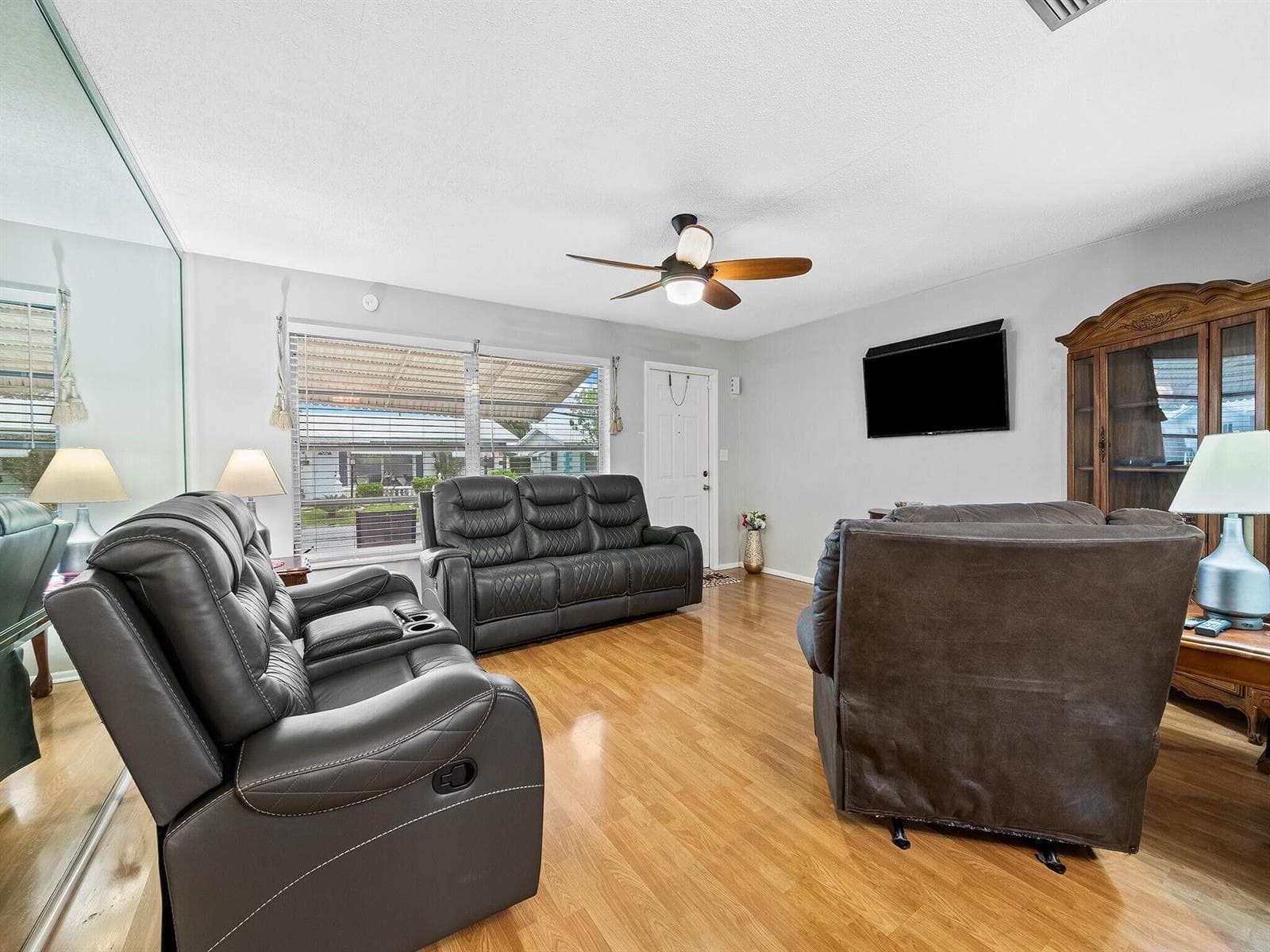 210 NW 25TH Court, Pompano Beach FL 33064 photo 5