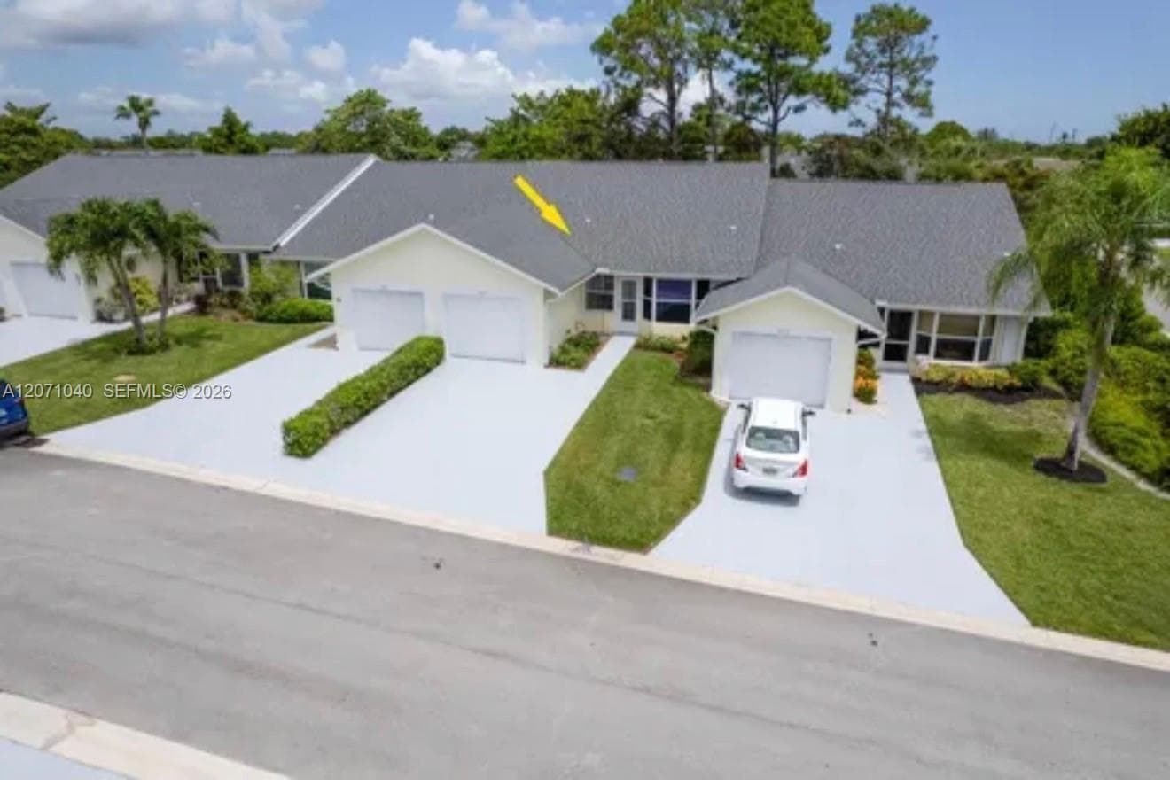8187 SE Fox Hill Pl, Hobe Sound FL 33455 photo 4