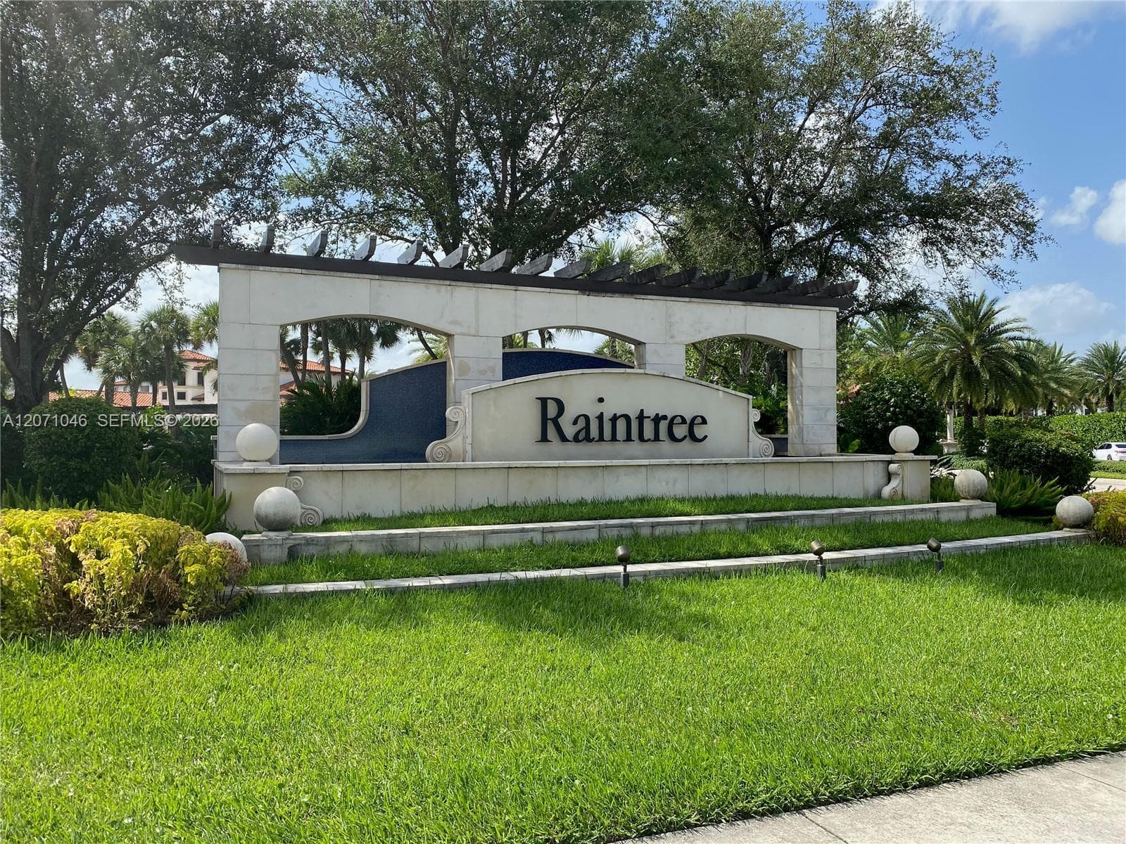 11362 SW 15th St, Pembroke Pines FL 33025