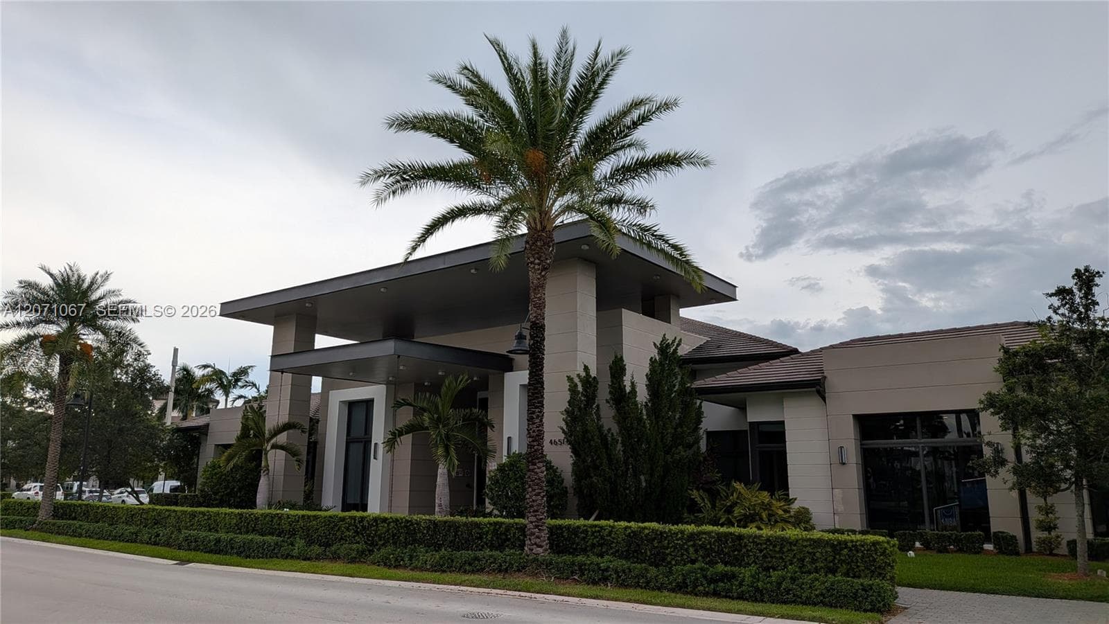 8001 NW 41st St # 204, Doral FL 33166 photo 2