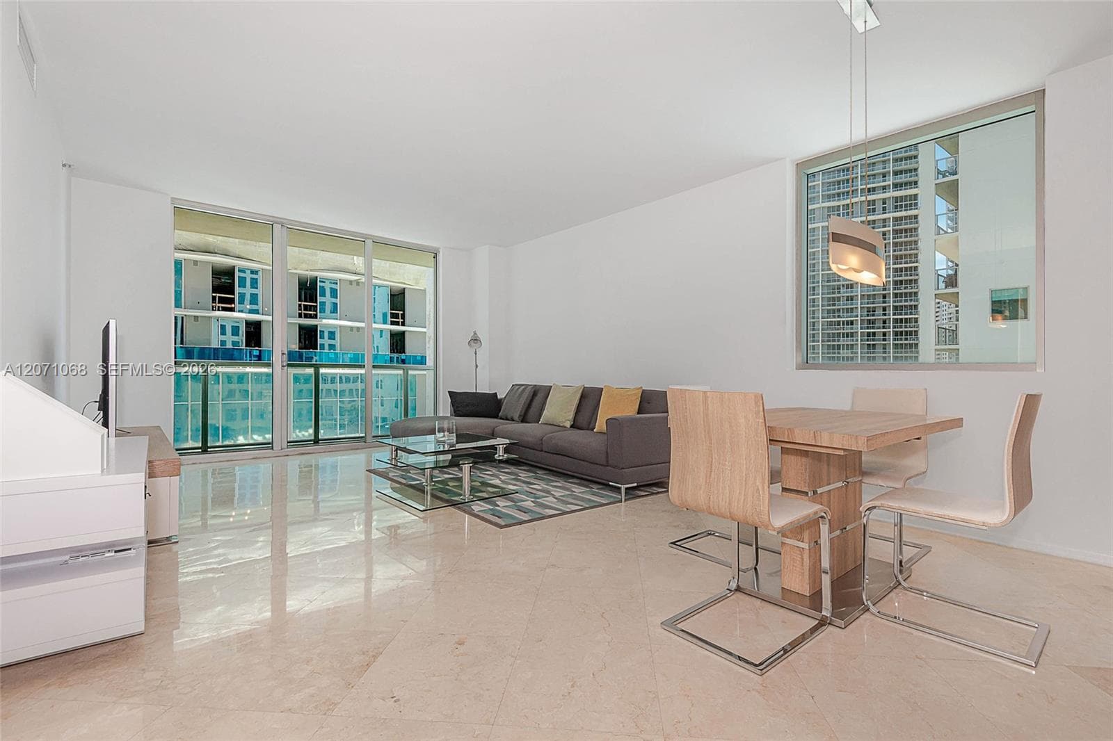 55 SE 6th St # 1507, Miami, FL 33131 photo 5