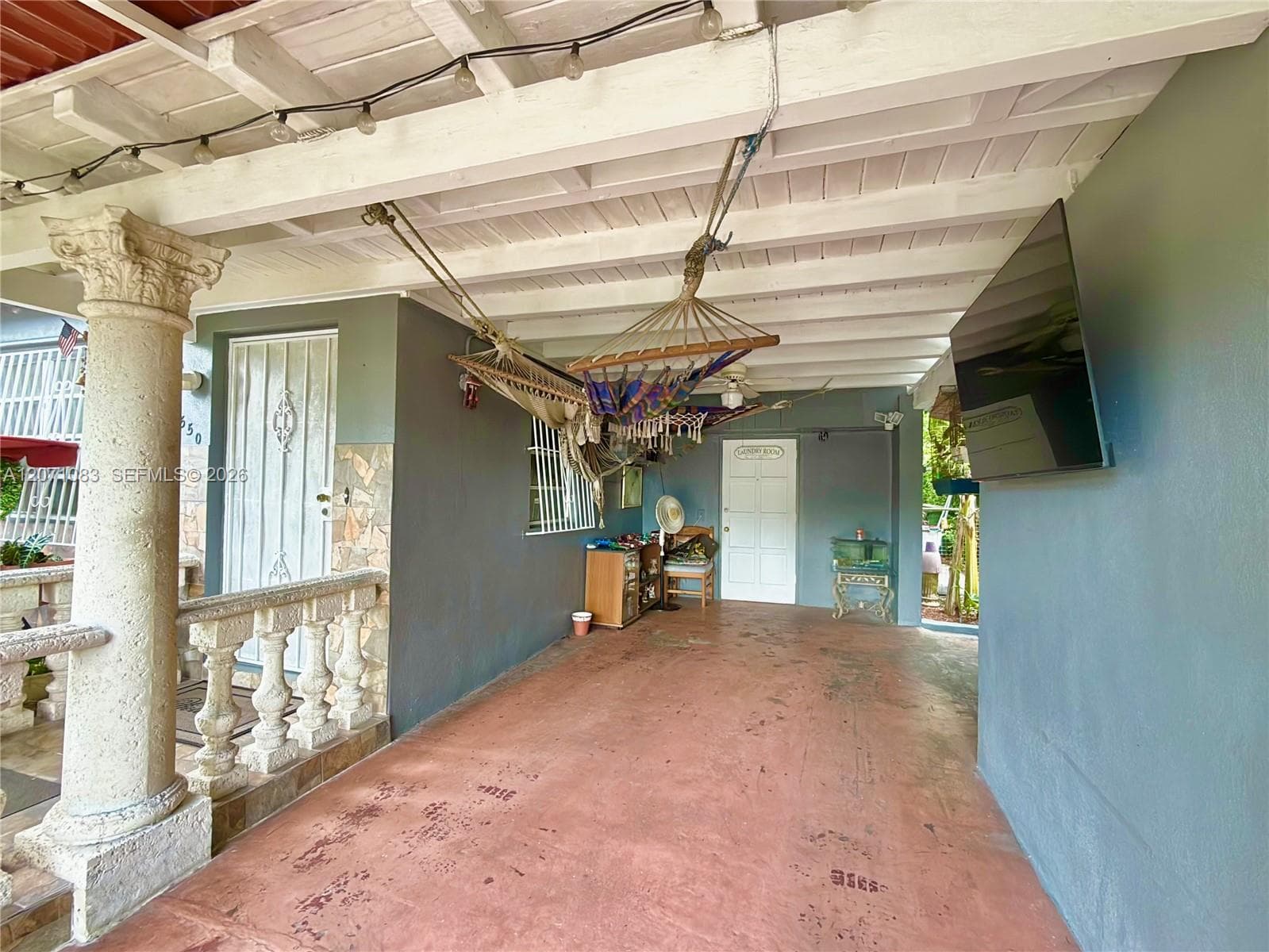 12550 NW 1st Ave, North Miami FL 33168 photo 4