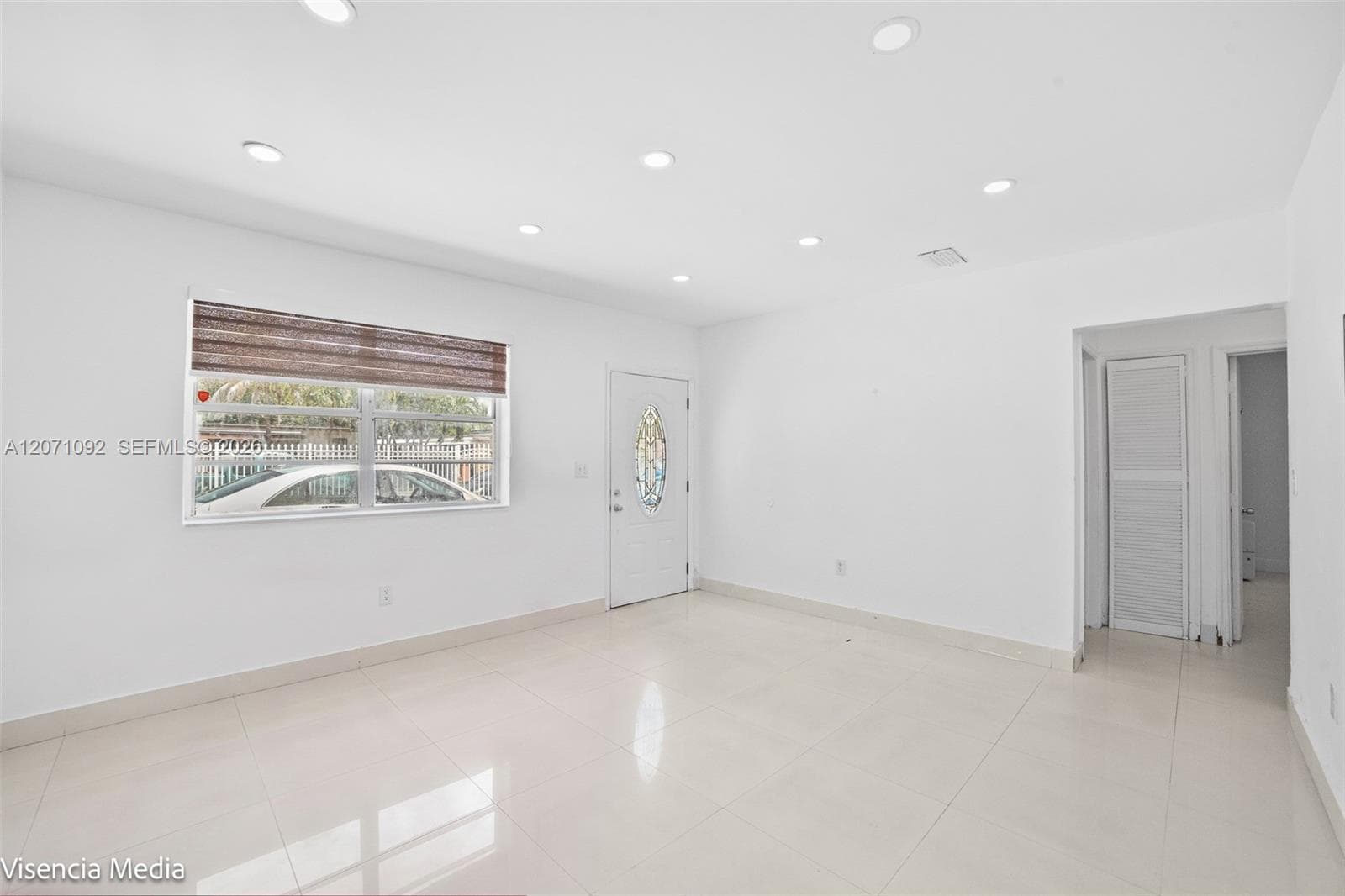 1442 NW 113th Ter, Miami FL 33167 photo 3