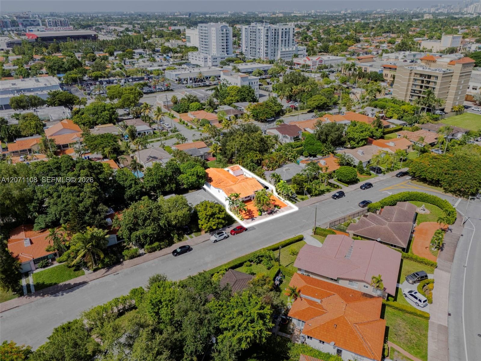 41 Campina Ct, Coral Gables FL 33134 photo 4