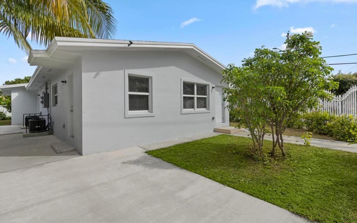 1101 NW 26TH Street, Miami FL 33127