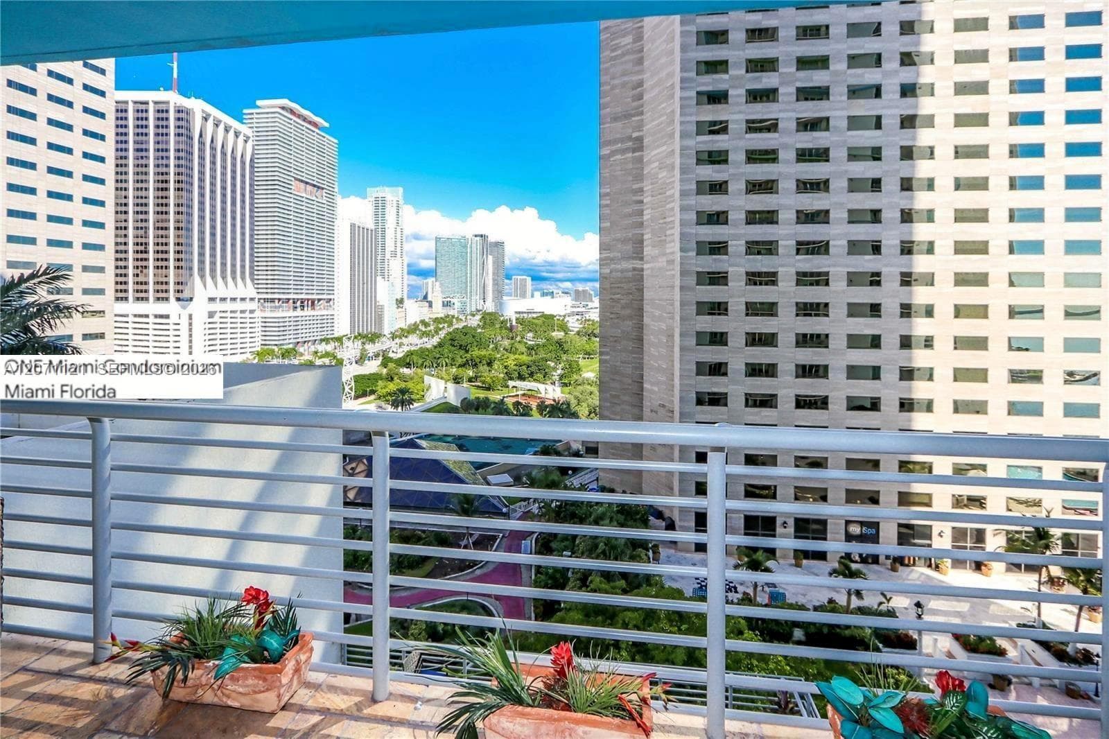 335 S Biscayne Blvd # 1500, Miami, FL 33131 photo 2