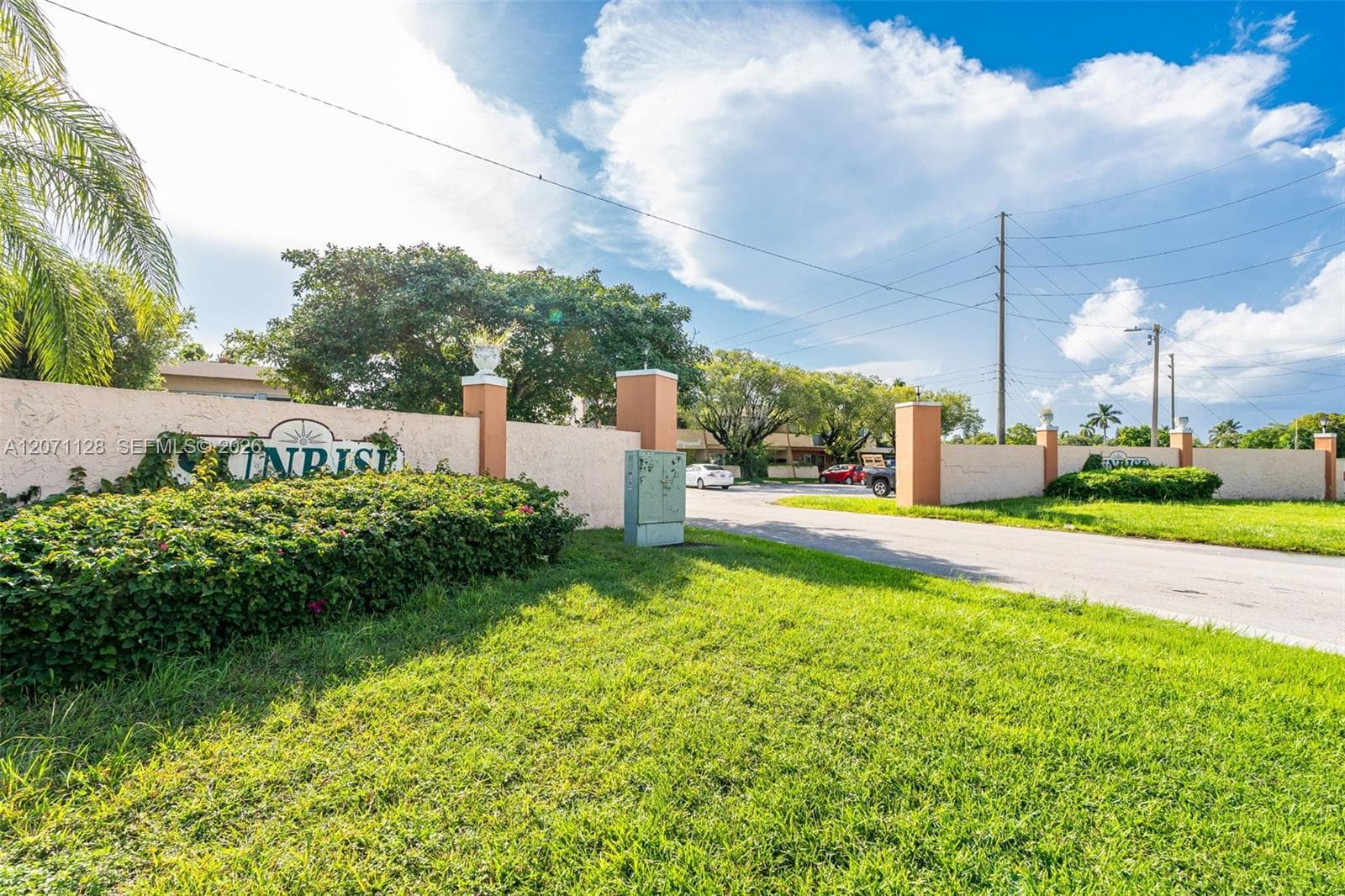 400 NE 18th Ave # 208, Homestead FL 33033