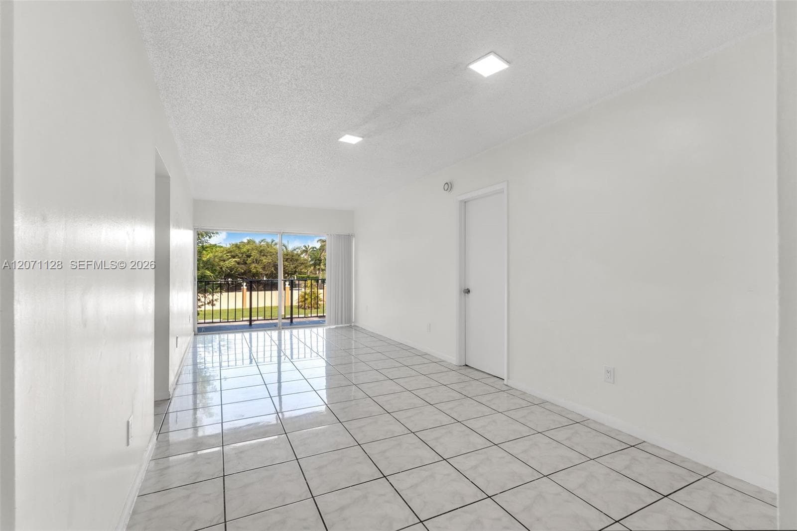 400 NE 18th Ave # 208, Homestead FL 33033 photo 5